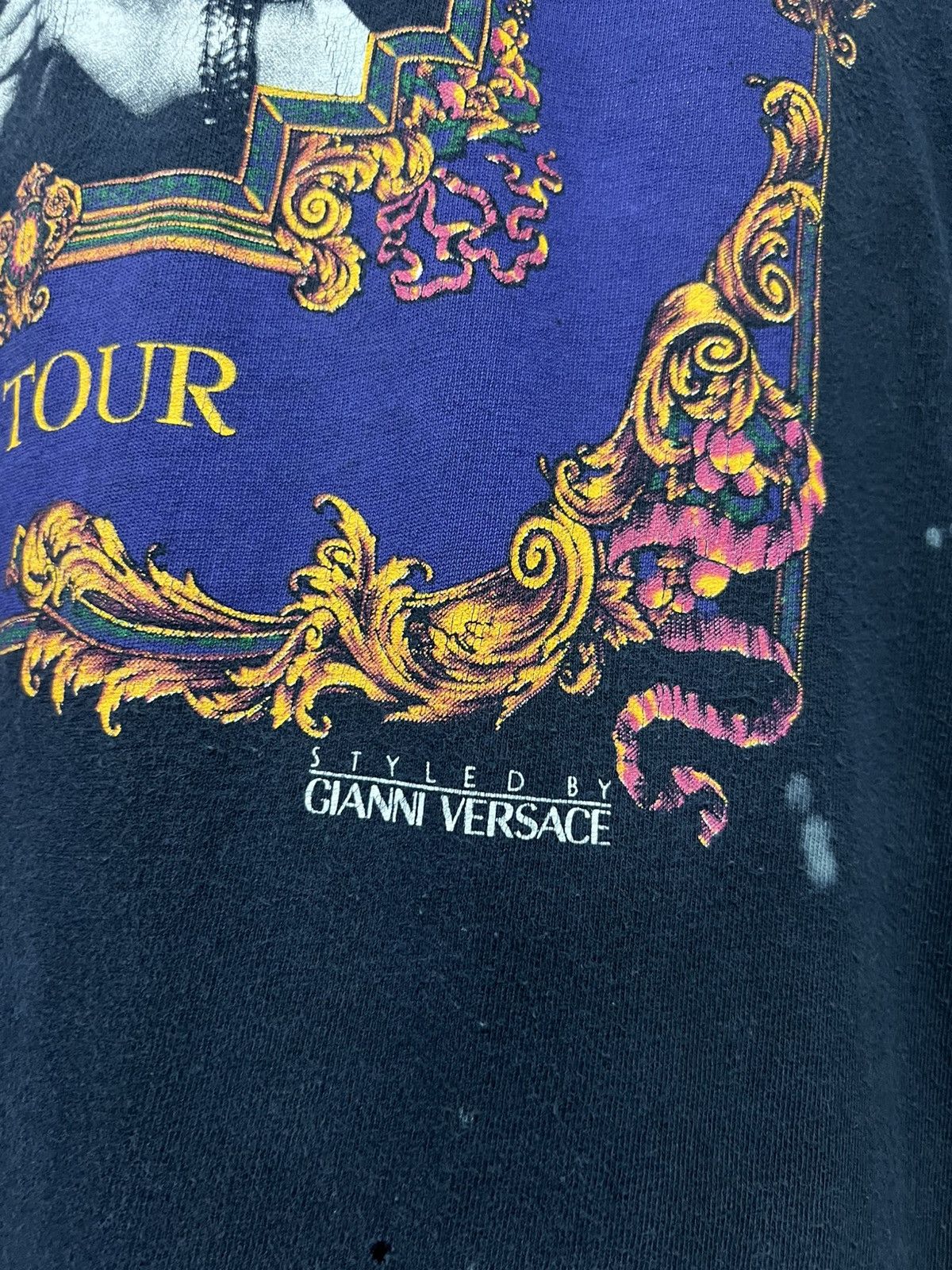 Band Tees × Vintage Vintage 90s Elton John World Tour By Gianni Versace Rare Tshirt Size US XL / EU 56 / 4 - 3 Thumbnail