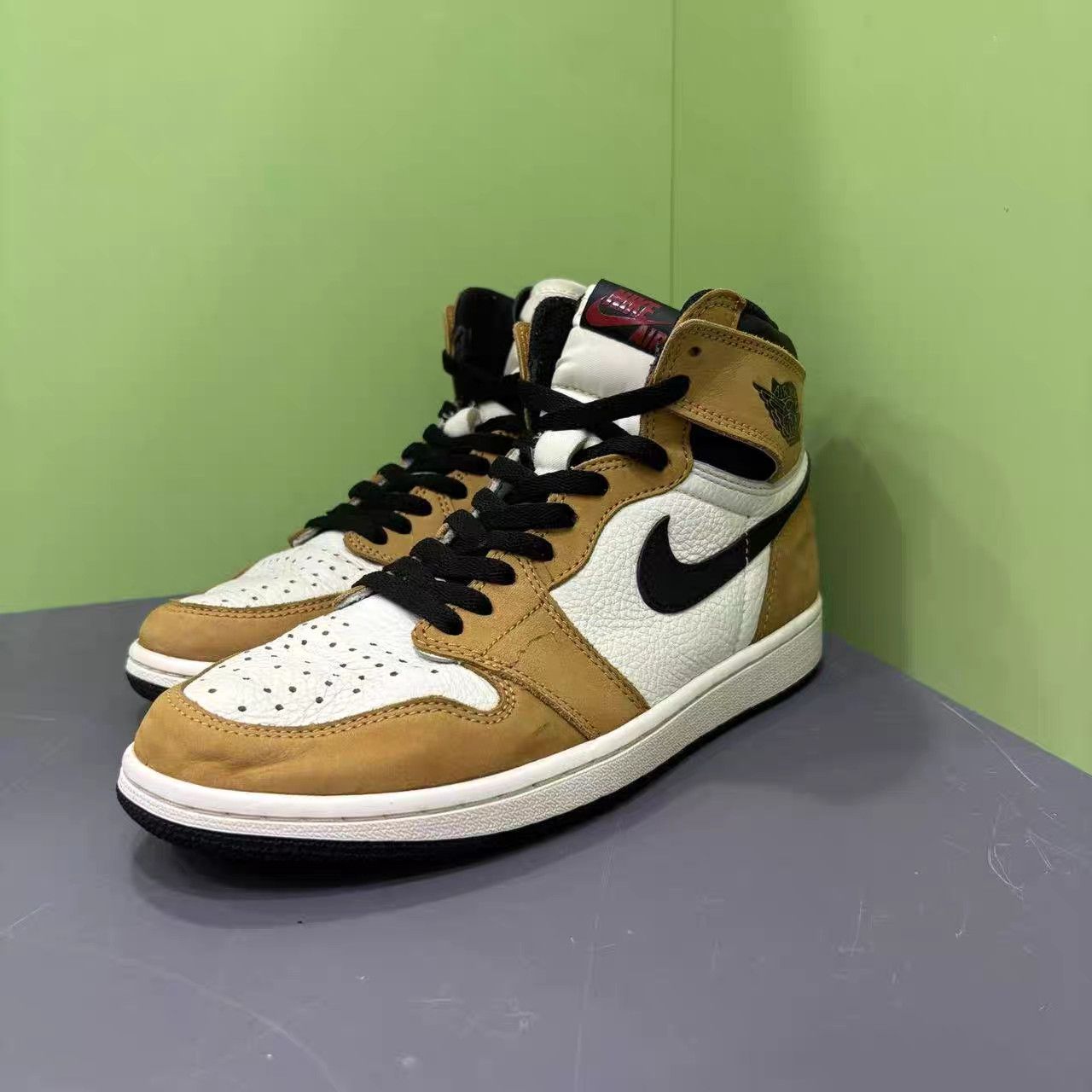 Jordan Brand Air Jordan 1 Rookie Wheat K15 Size US 9 / EU 42 - 1 Thumbnail