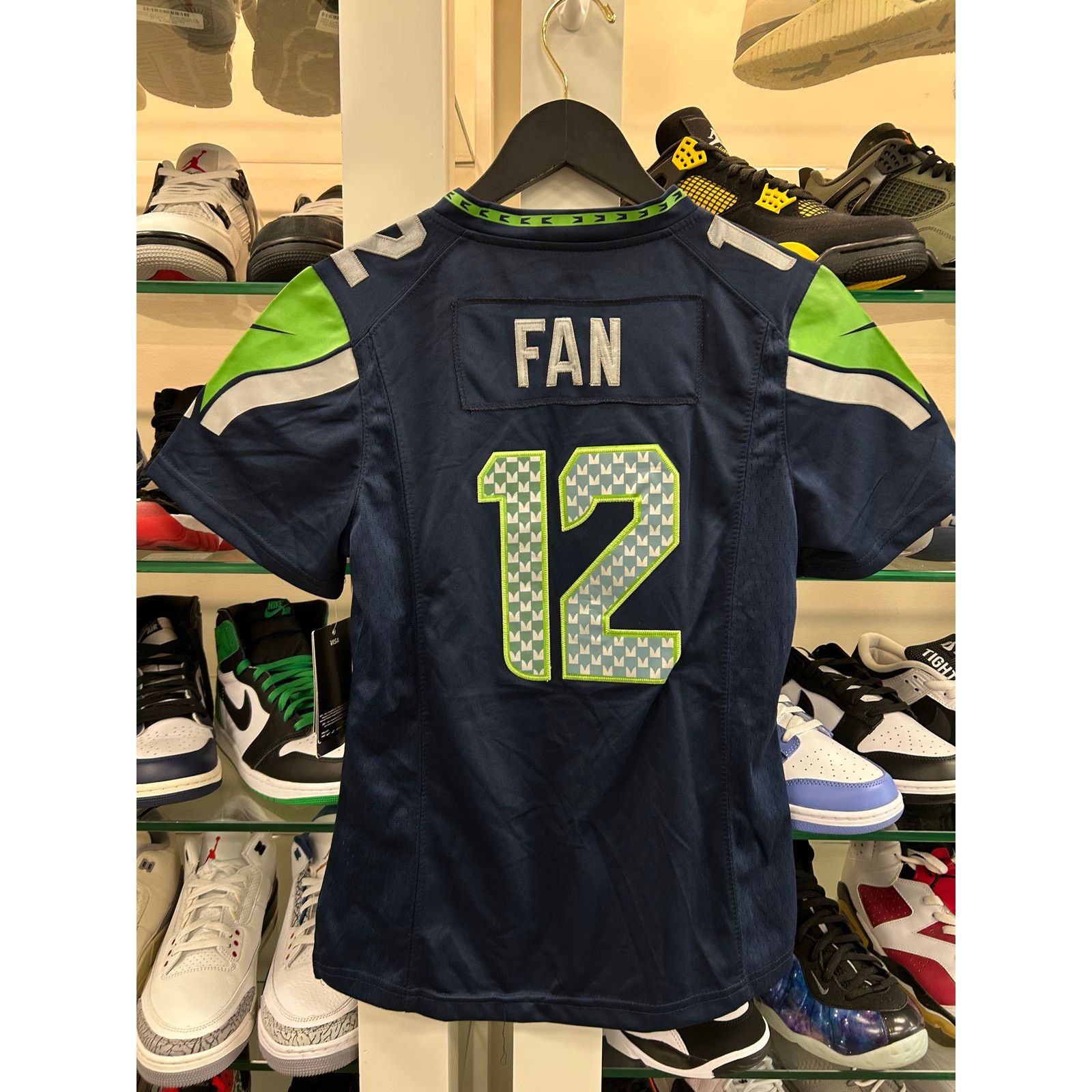 Nike Seattle Seahawks "Fan 12" Football NFL jersey size Small Size US S / EU 44-46 / 1 - 3 Thumbnail