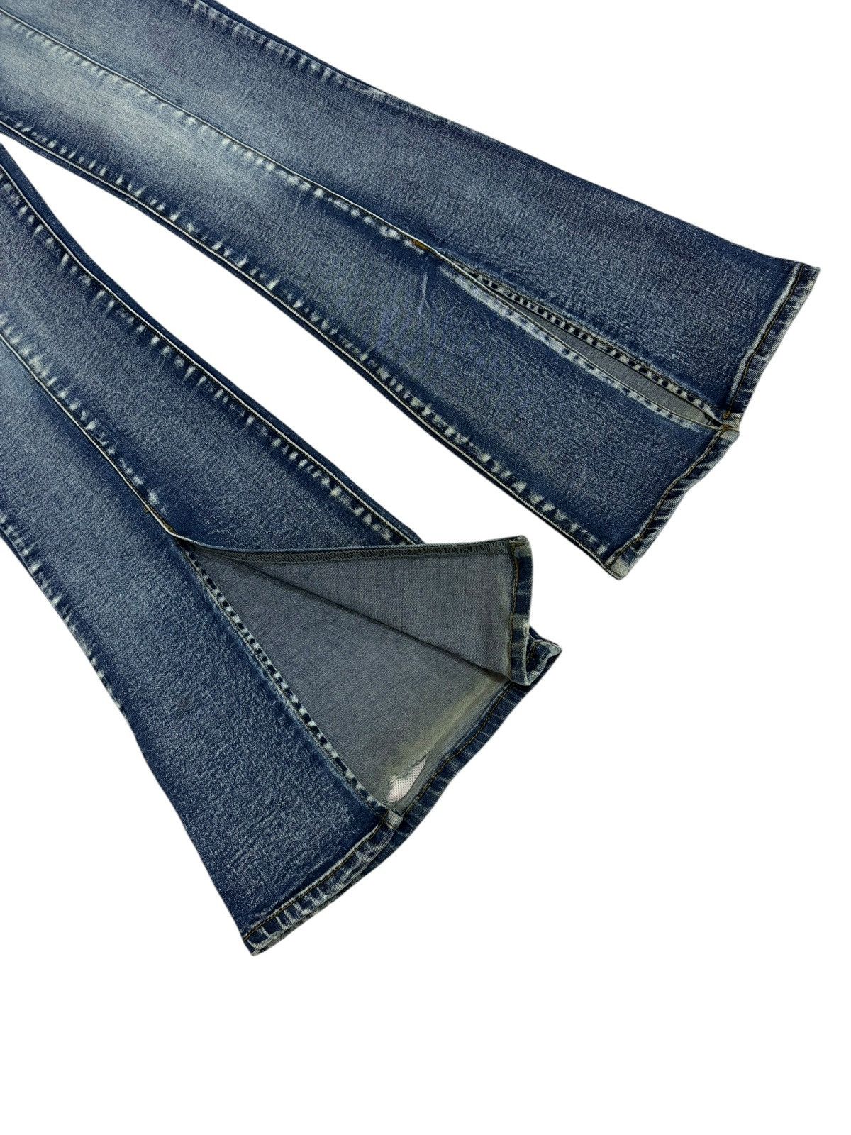 Japanese Brand × Vintage Bondage One Way Flared Faded Front Seam Jeans Size 26" / US 2 / IT 38 - 4 Thumbnail