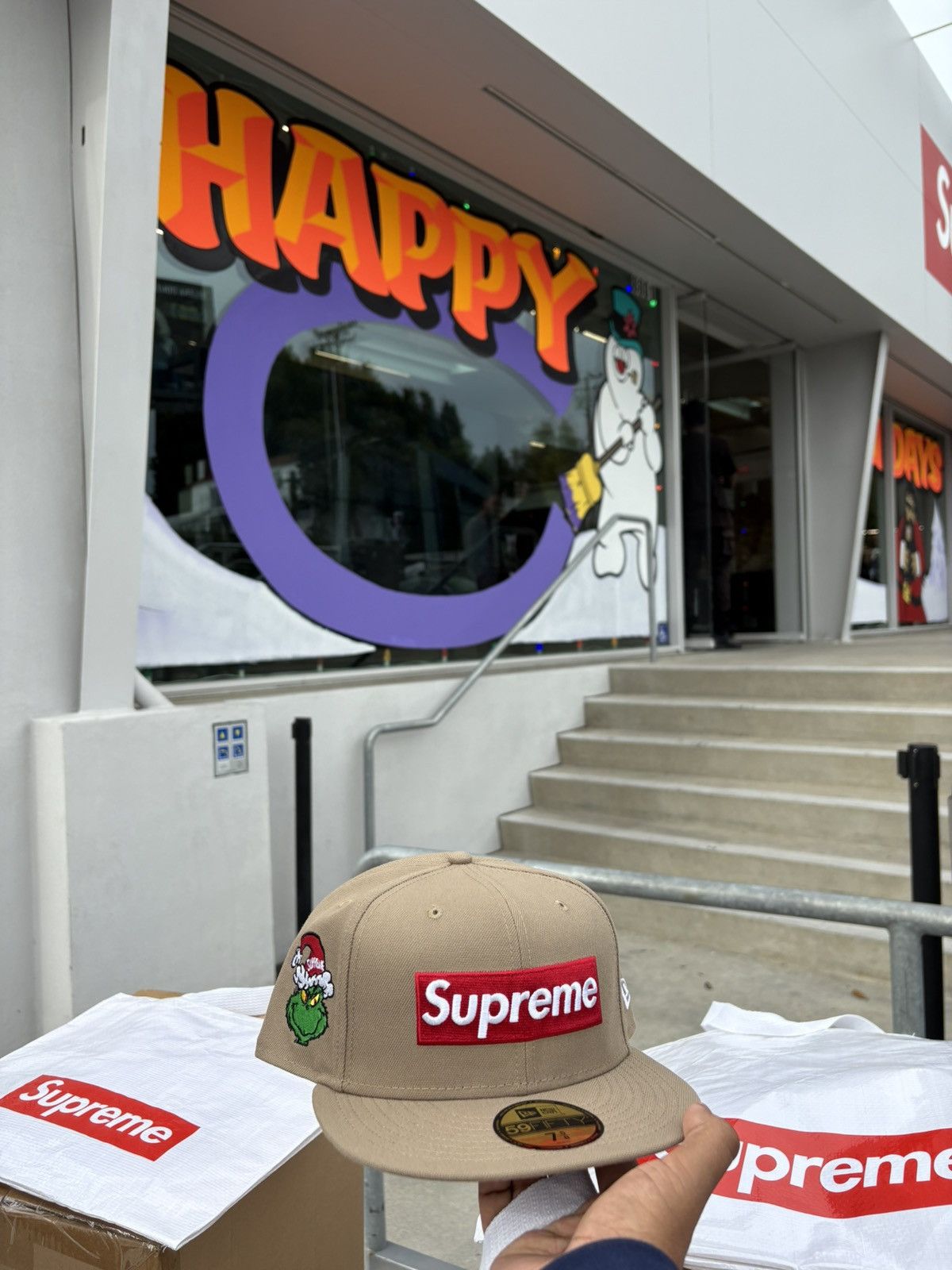 Supreme Grinch Supreme New Era Size ONE SIZE - 3 Thumbnail