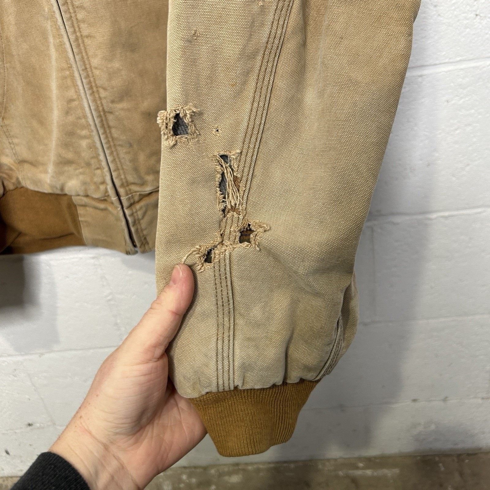 Carhartt Vintage Carhartt Flannel-Lined Hooded Active Jacket “Brown” Size US XL / EU 56 / 4 - 7 Thumbnail