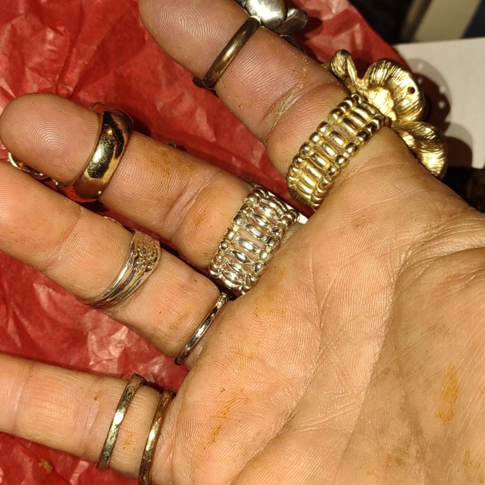 Vintage Four BEAUTIFUL Costume stretch Rings $15ea or all 4 for $40 Size ONE SIZE - 7 Thumbnail