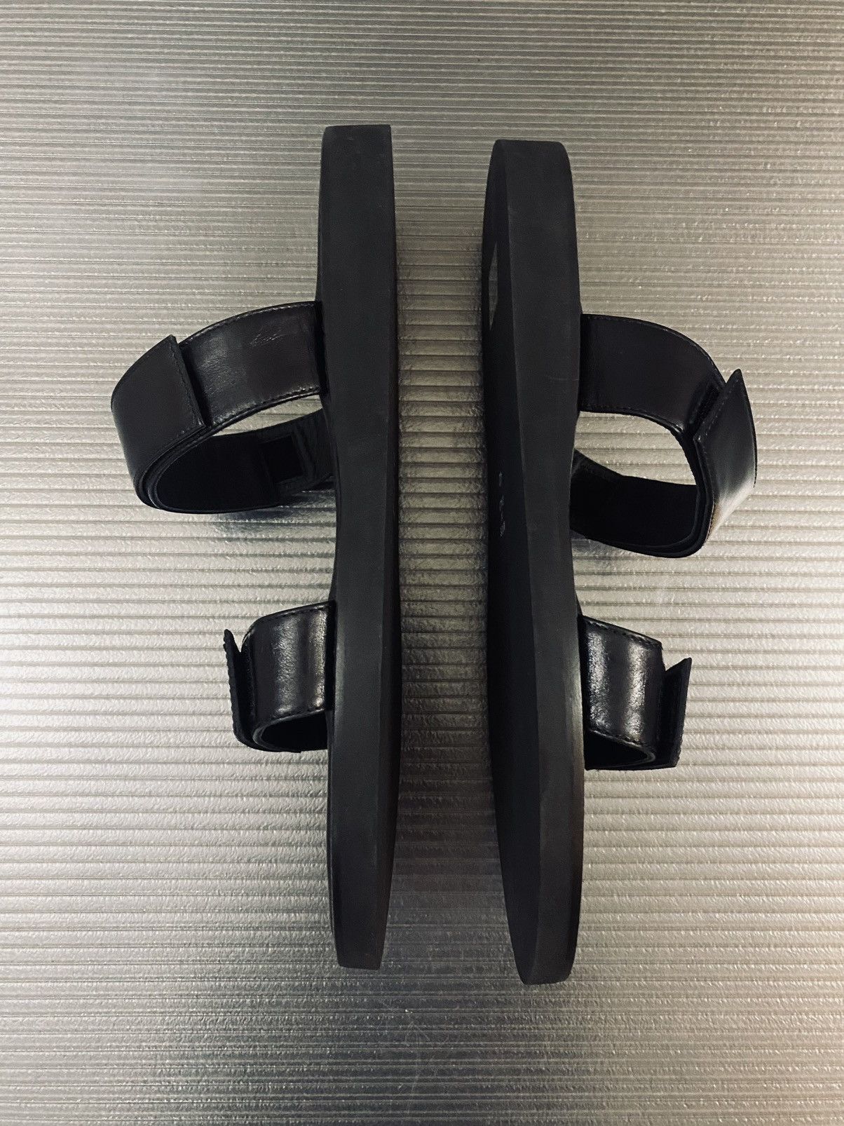 Ann Demeulemeester Ann Demeulemeester 🇮🇹 black leather dual band Sandals 42 NEW Size US 9 / EU 42 - 6 Thumbnail