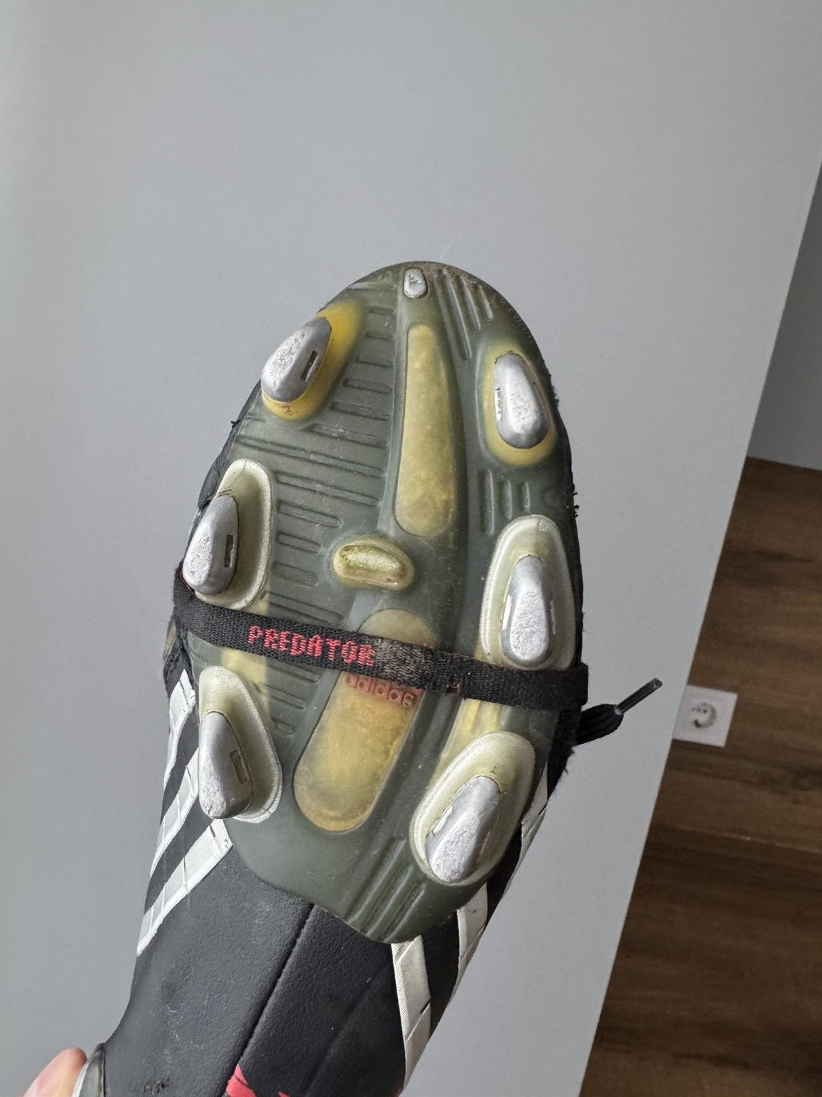 Adidas Pro Model Adidas Predator 2009 Soccer Cleats Football Boots Size US 10 / EU 43 - 20 Thumbnail