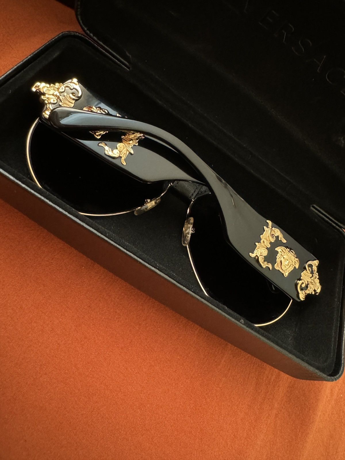 Versace Versace Unisex Sunglasses Mo. 2150-Q Size 32 - 3 Thumbnail