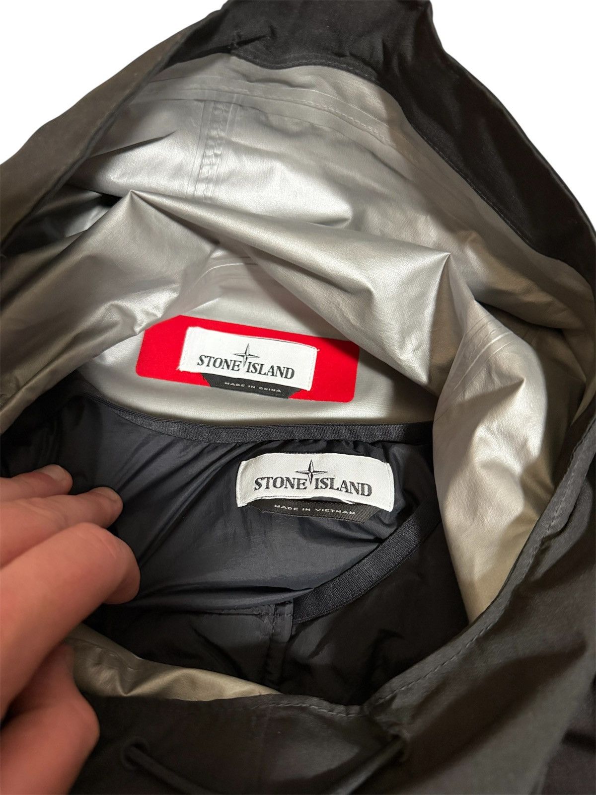 Stone Island 2700$ Stone Island 2in1 Gore Tex Metal Down-TC Packable Cape Size US XL / EU 56 / 4 - 14 Thumbnail