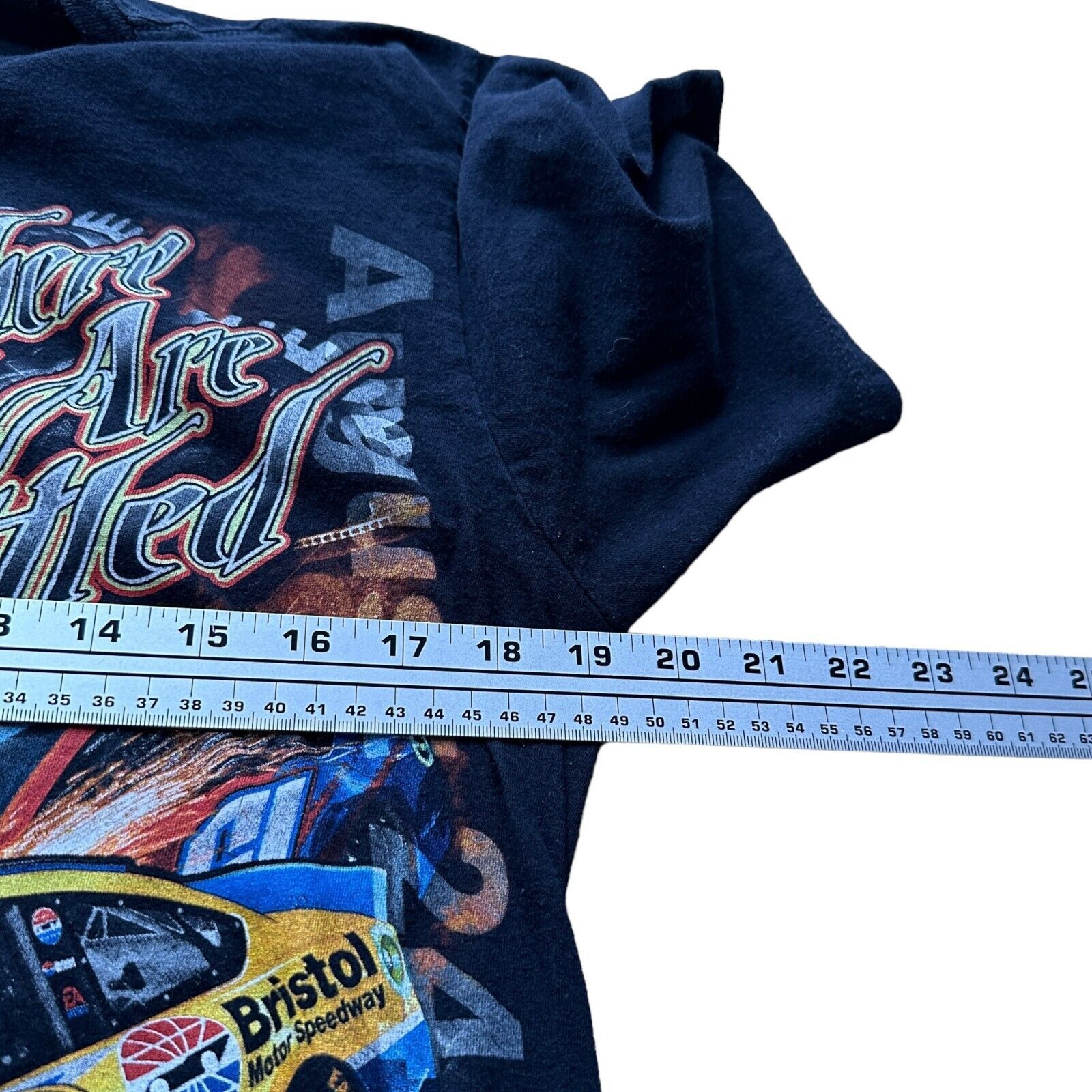 Chase Authentics Chase Authentics Bristol Fight Finish NASCAR T-Shirt Mens M Size US M / EU 48-50 / 2 - 9 Thumbnail