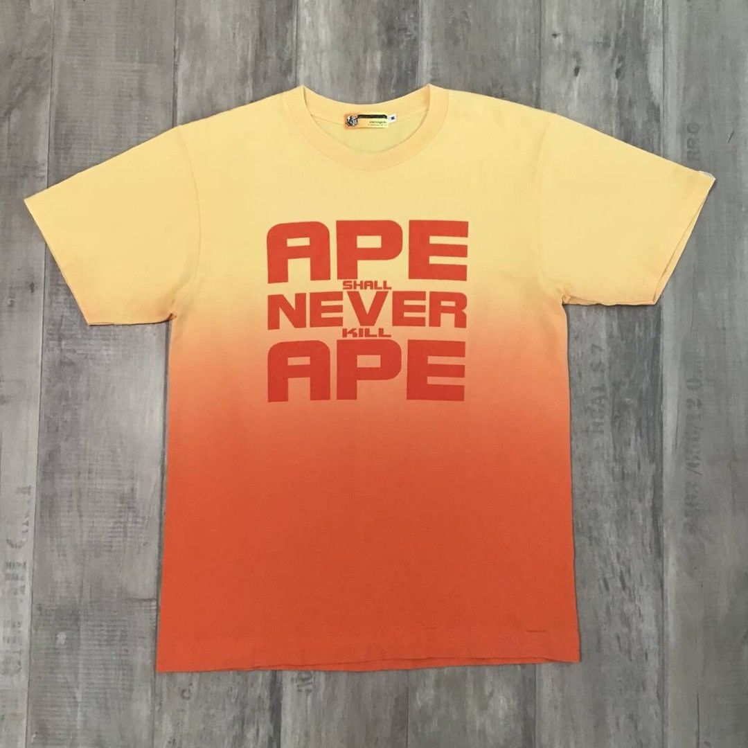 Bape 🔥Vintage🔥 BAPE ASNKA logo Gradation T-shirt a bathing ape Size US M / EU 48-50 / 2 - 1 Thumbnail