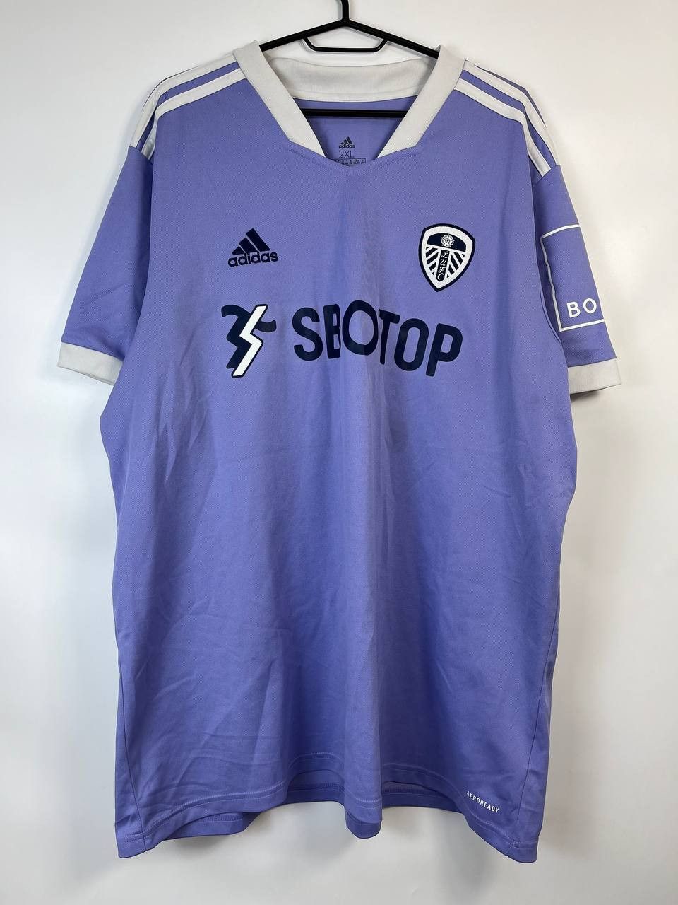 Adidas LEEDS UNITED 2021-22 AWAY SHIRT ADIDAS GU2819 SBOTOP SZ 2XL Size US XXL / EU 58 / 5 - 1 Thumbnail