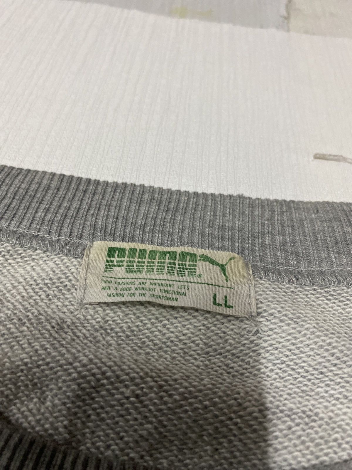 Puma × Vintage Vintage 90’s Puma big logo sweatshirt Size US L / EU 52-54 / 3 - 11 Thumbnail