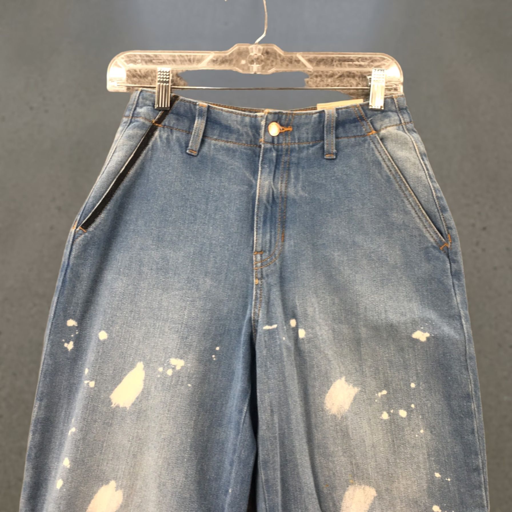 Vintage Universal Thread Jeans Womens 0 25 Waist Blue Denim Relaxed Straight Jeans Size 25" / US 0 / IT 36 - 1 Thumbnail