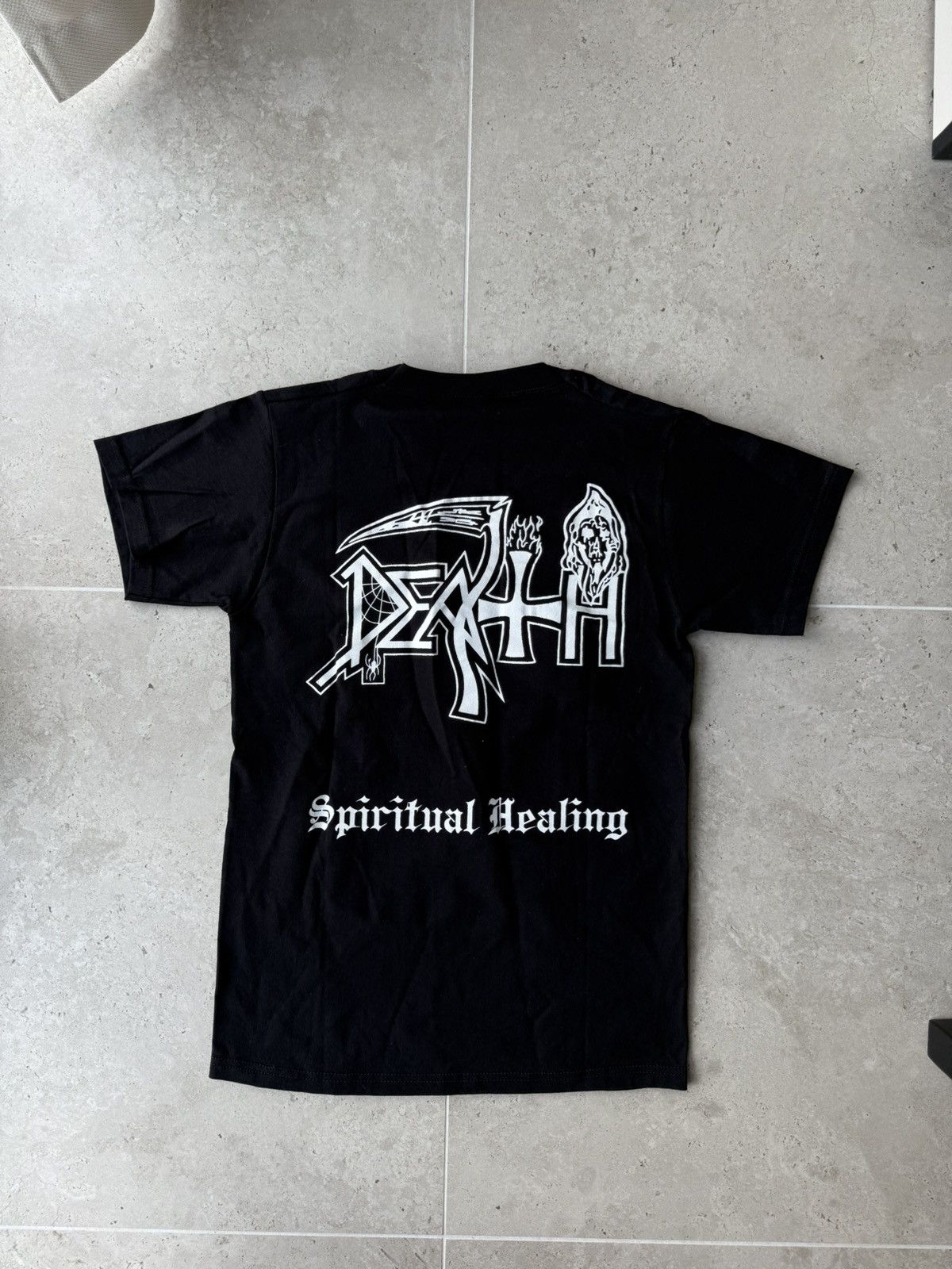 Band Tees 2009 Death Spiritual Healing rock tee license Size US S / EU 44-46 / 1 - 2 Thumbnail