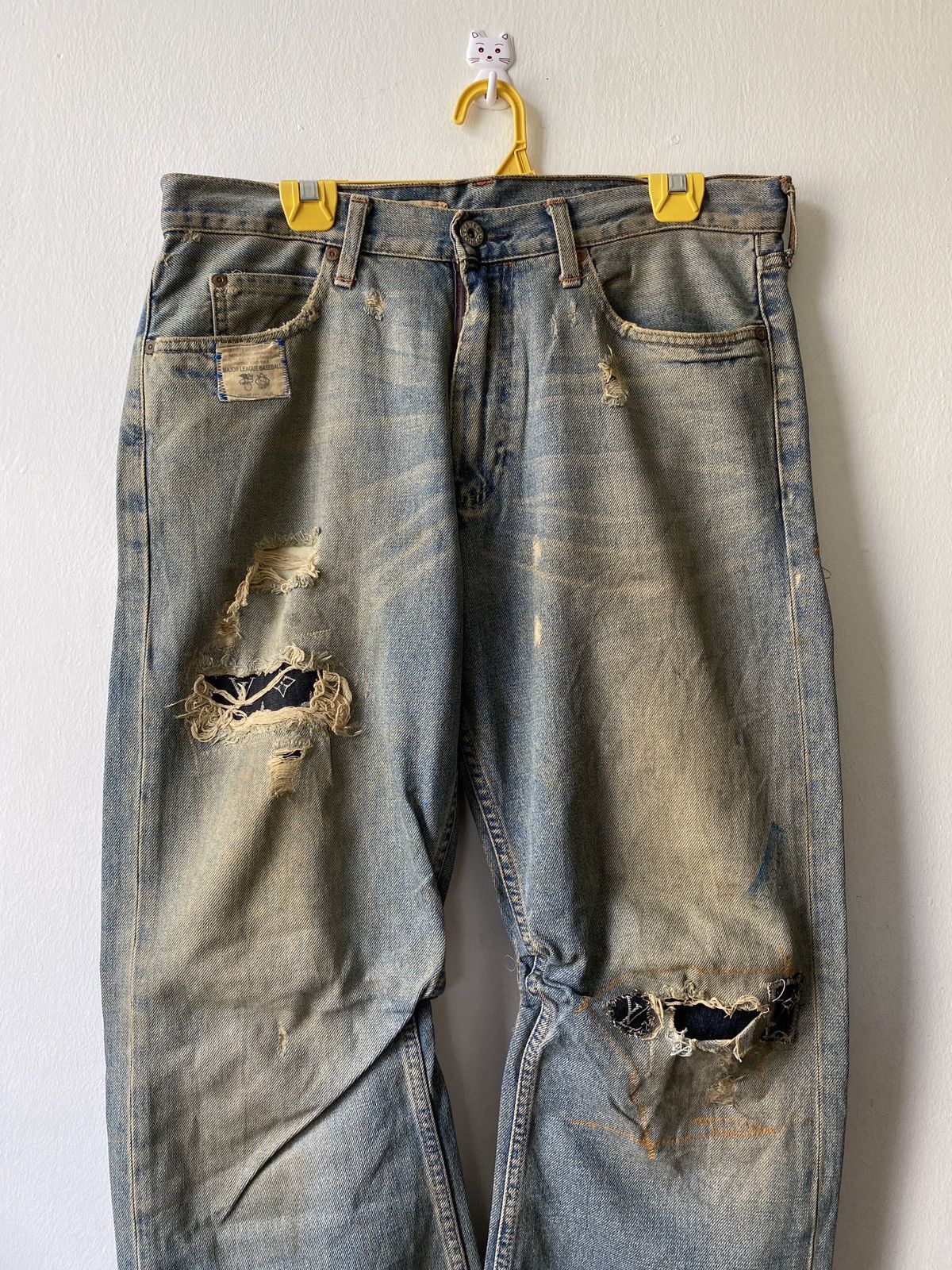 Hollister × Japanese Brand Hollister Co X Louis Vuitton MLB Distressed Denim Size US 33 - 3 Thumbnail