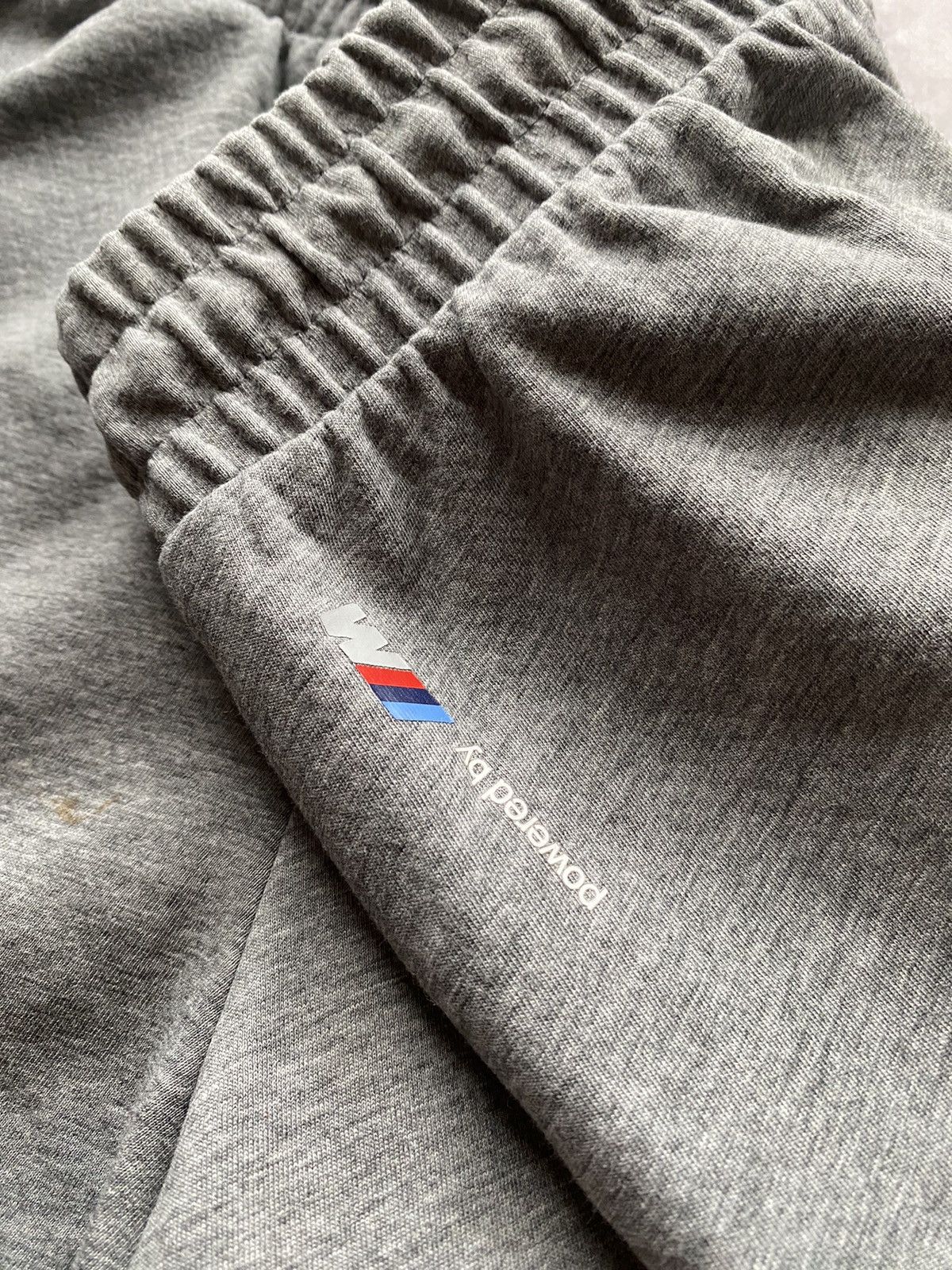 BMW × Puma Puma & BMW Motorsport Shorts Gray Size M Size US 31 - 8 Thumbnail