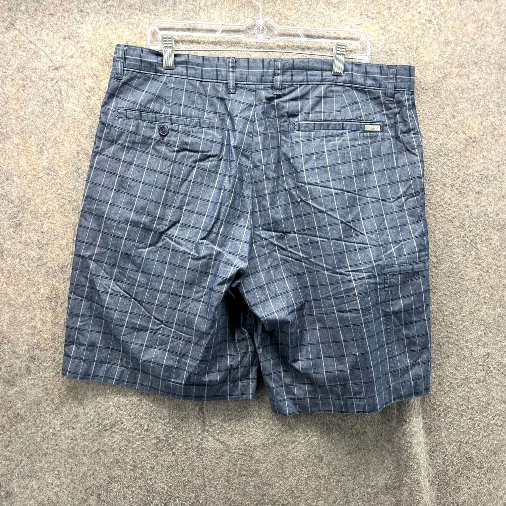Vintage Greg Norman Shorts Mens 36 Blue Navy Cargo Flat Windowpane Golf Five Iron Casual Size US 36 / EU 52 - 2 Thumbnail