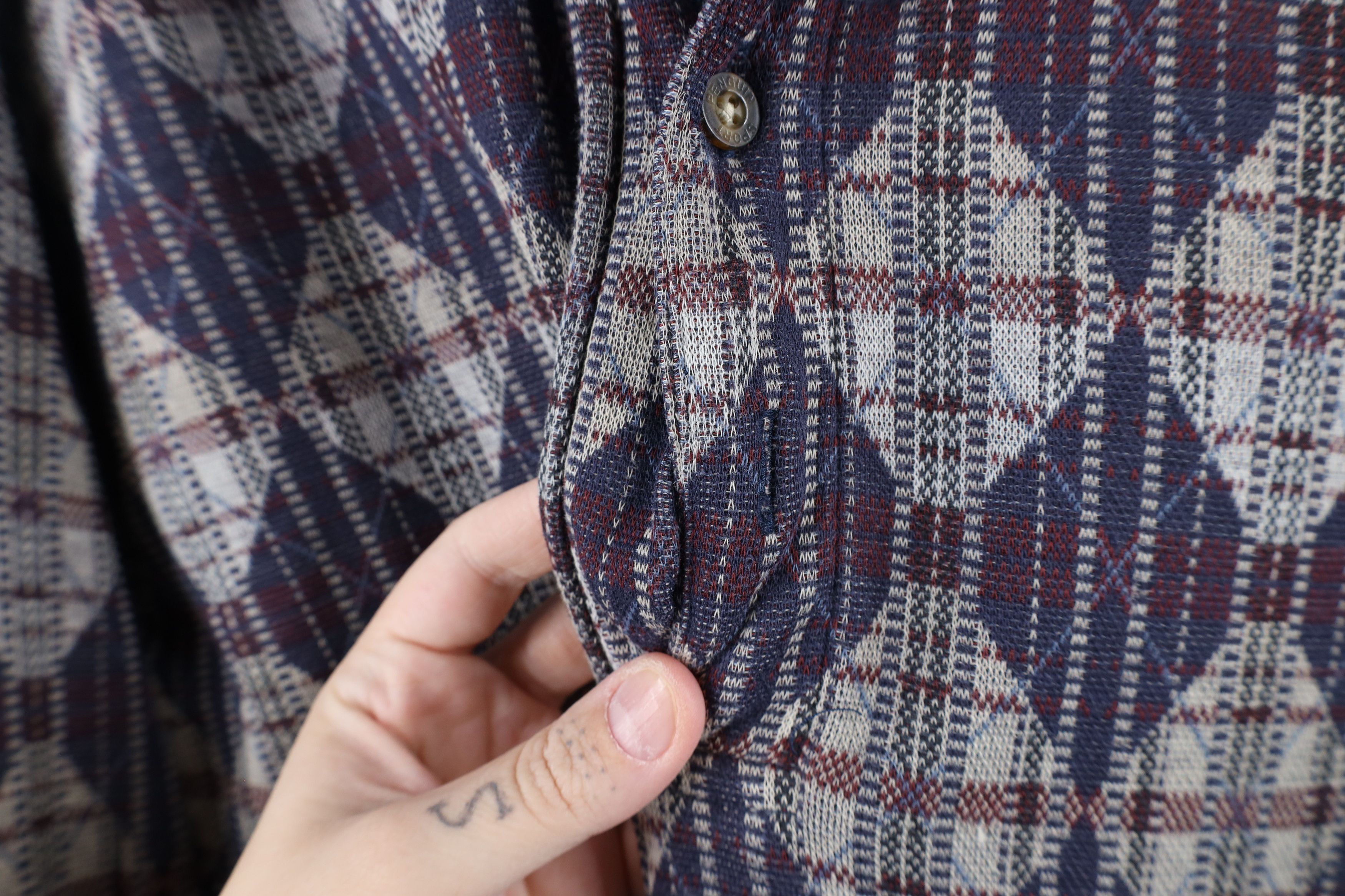 Vintage Vintage 90s Streetwear Diamond Knit Long Sleeve Polo Shirt Size US M / EU 48-50 / 2 - 4 Thumbnail
