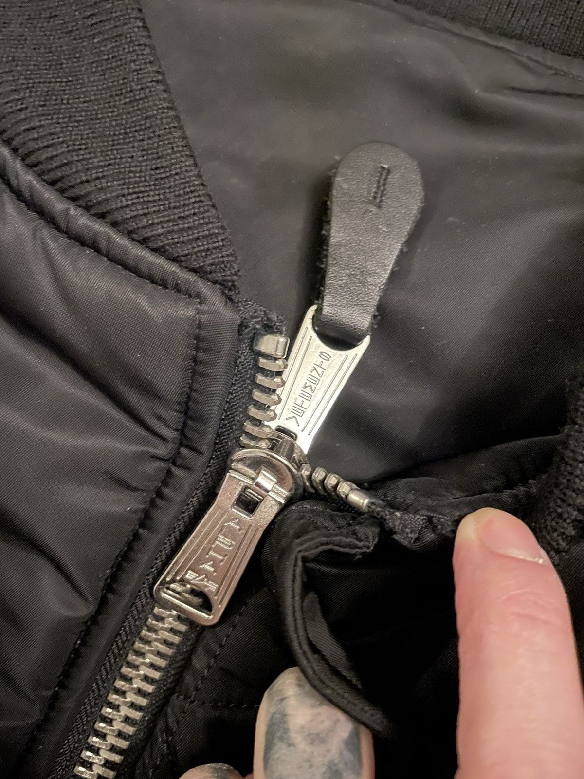 Vetements Vetements x Alpha Industries Reversible Bomber Keys XS Size US S / EU 44-46 / 1 - 12 Thumbnail