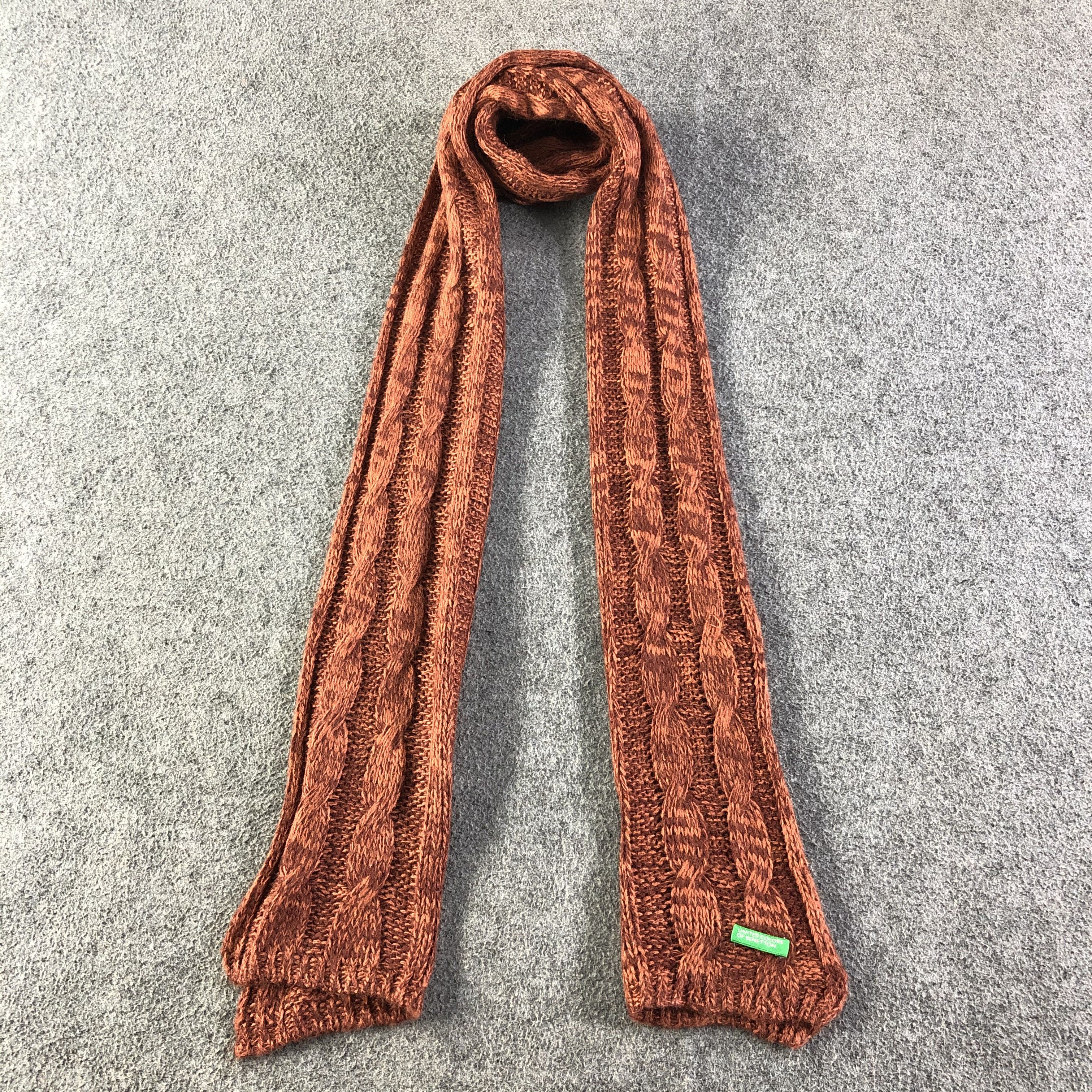 United Colors Of Benetton United Colors Of Benetton Scarf / Muffler / Neckwear P541 Size ONE SIZE - 1 Thumbnail