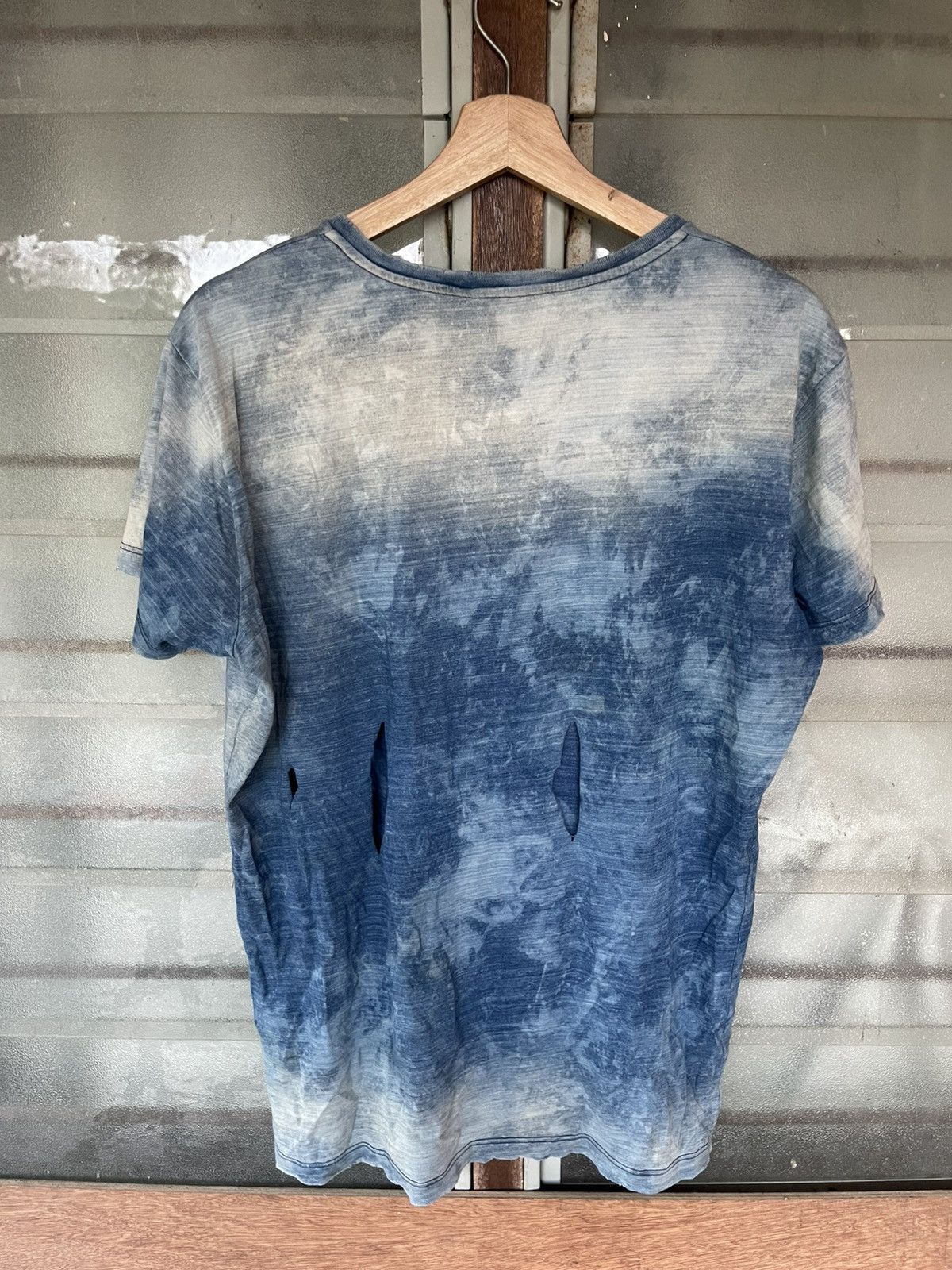Diesel Vintage Diesel VNeck Distressed Skull Design Shirt Tee Size US XL / EU 56 / 4 - 8 Thumbnail
