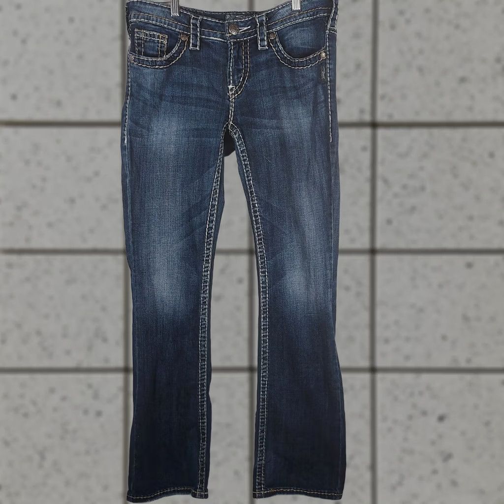 Silver Jeans Co. Silver Jeans Aiko Bootcut Jeans Women’s W29 L33 Mid Rise Distressed Denim Blue Jeans with Zip 5-Pocket Design Regular Fit Buttonless Size 29" - 1 Thumbnail