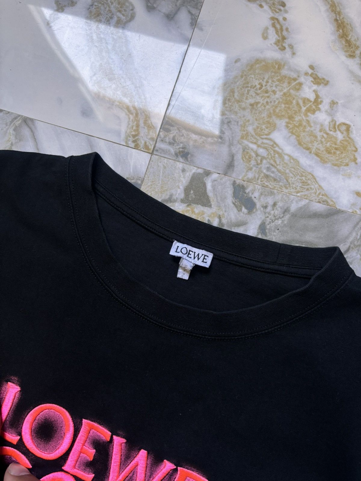 Loewe Loewe Neon Anagram Embroidery tshirt Size US L / EU 52-54 / 3 - 3 Thumbnail