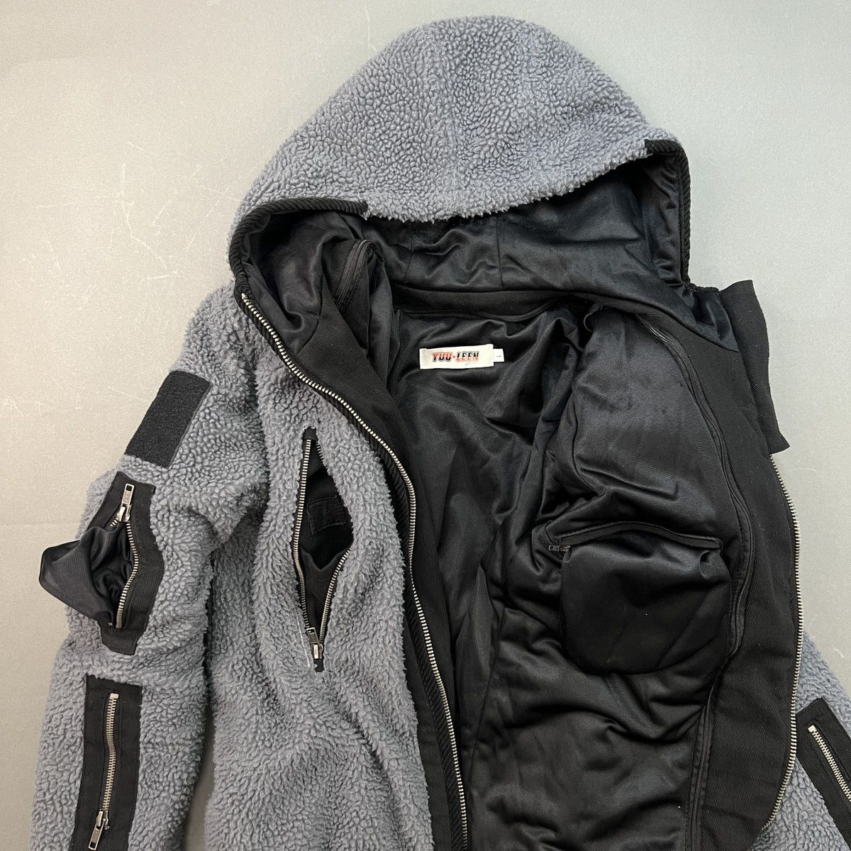 Japanese Brand × Vintage Japanese Zip Up Cargo Hoodie Size US L / EU 52-54 / 3 - 6 Thumbnail