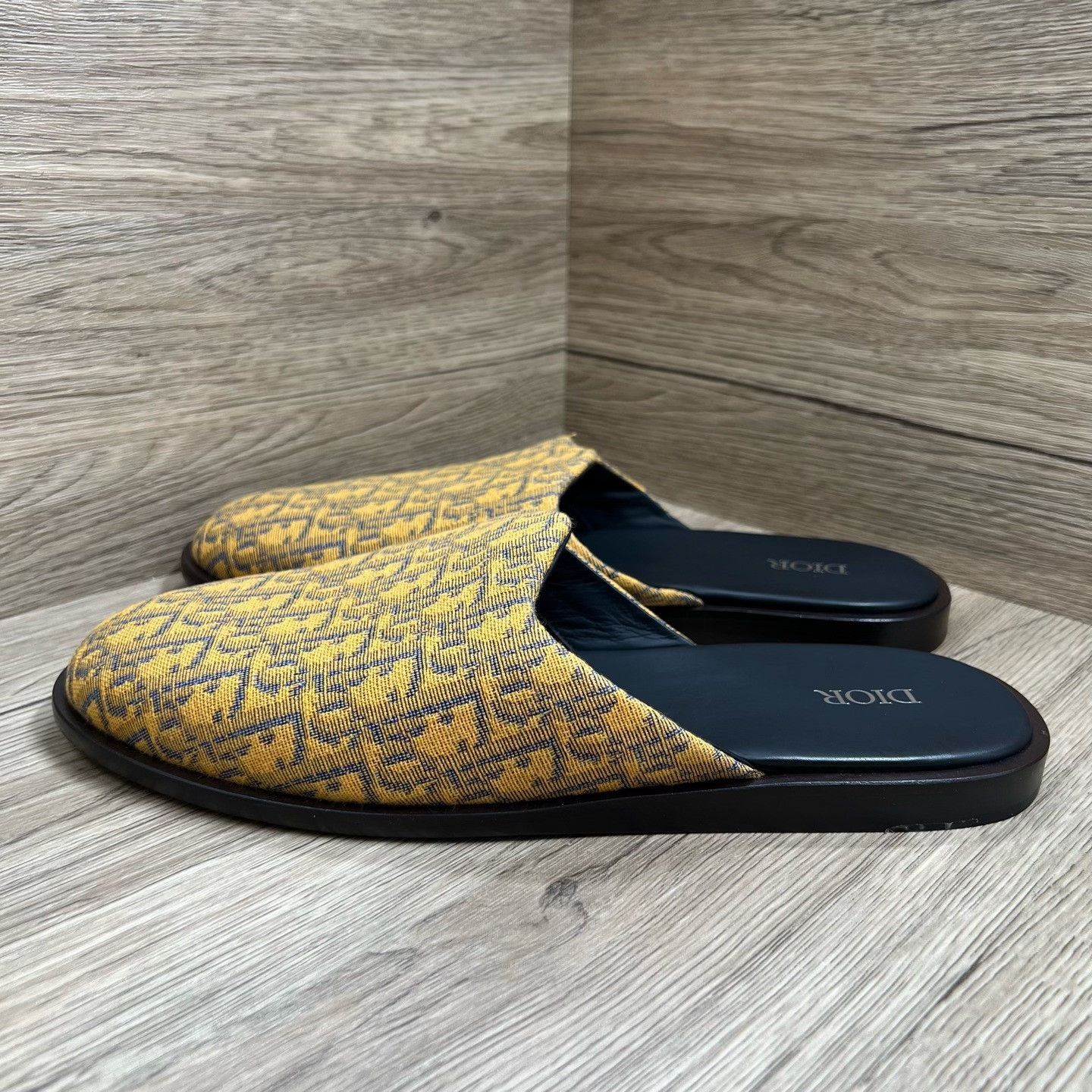 Dior Dior Yellow Sandals 10 Men Size US 10 / EU 43 - 1 Thumbnail
