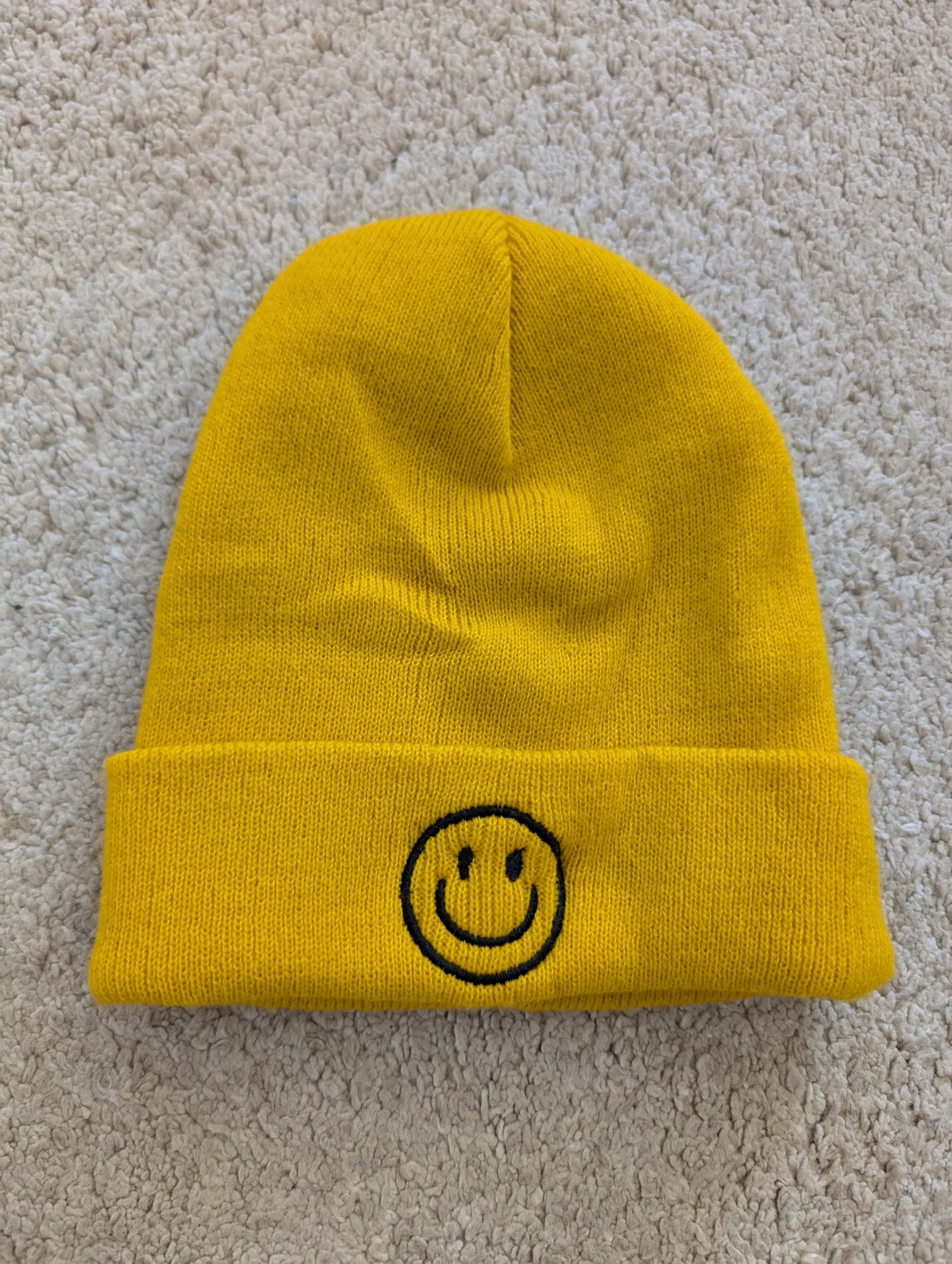 Other Yellow Beanie Size ONE SIZE - 1 Preview