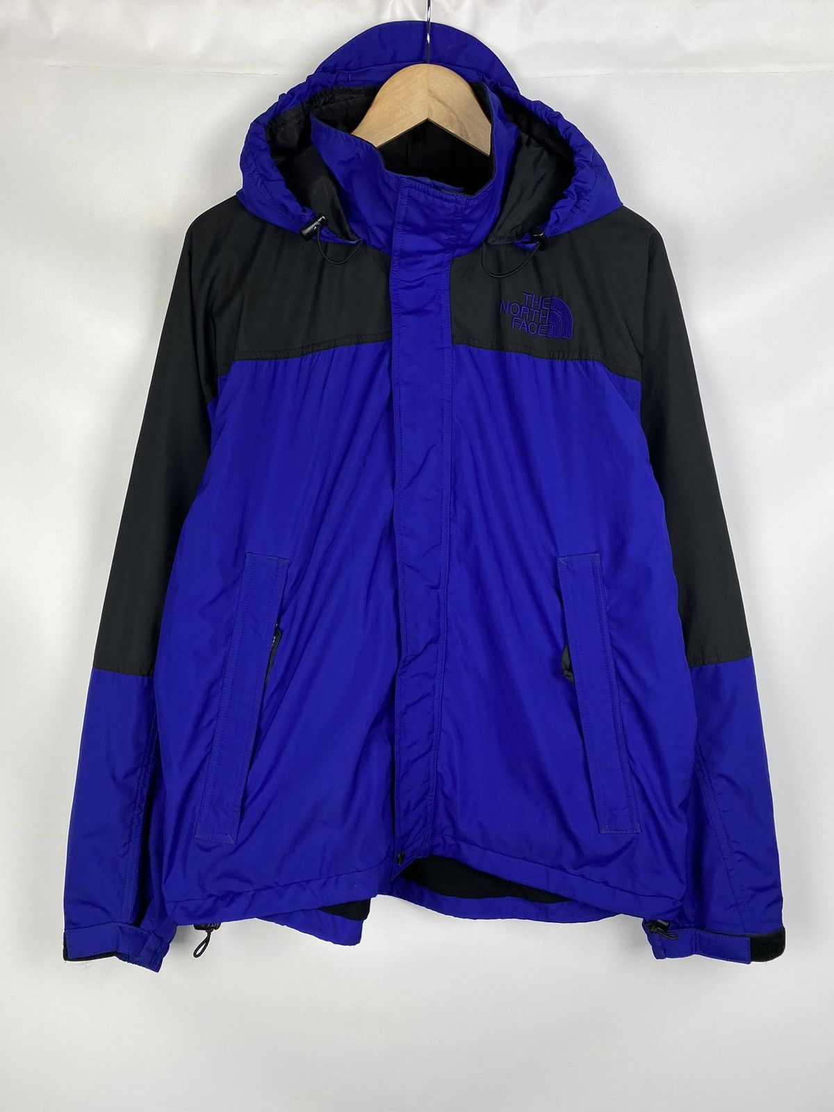 The North Face × Vintage The North Face vintage men’s hooded windbreaker jacket Size US L / EU 52-54 / 3 - 1 Thumbnail