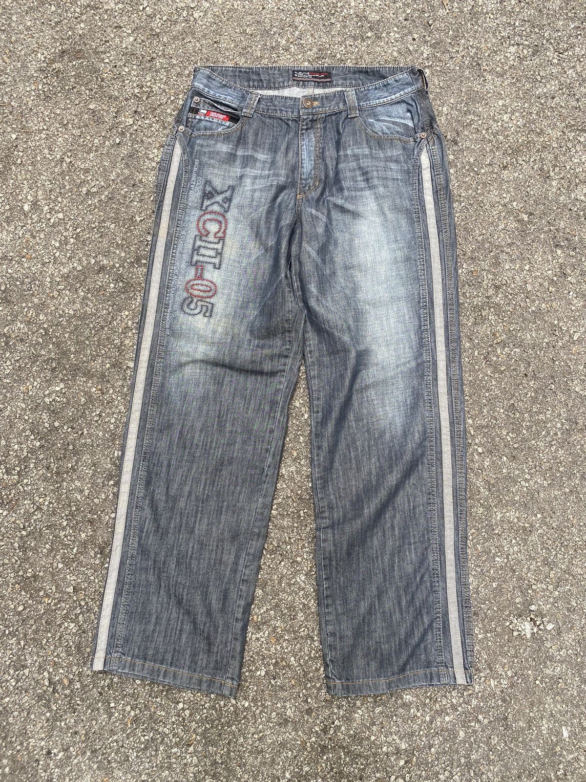 Image of Fubu Baggy Jeans Y2K Skater Denim, Men's (Size 35)