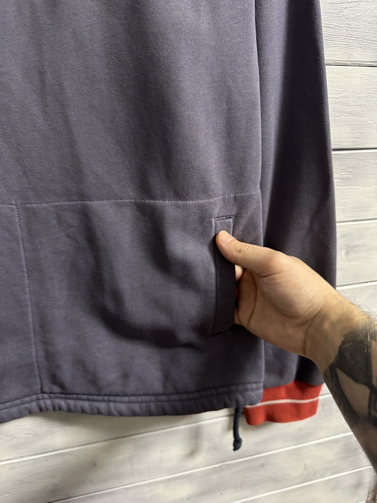 Nike × Vintage Rare Vintage Sweatshirt Nike Small Logo Y2K Size US S / EU 44-46 / 1 - 4 Thumbnail