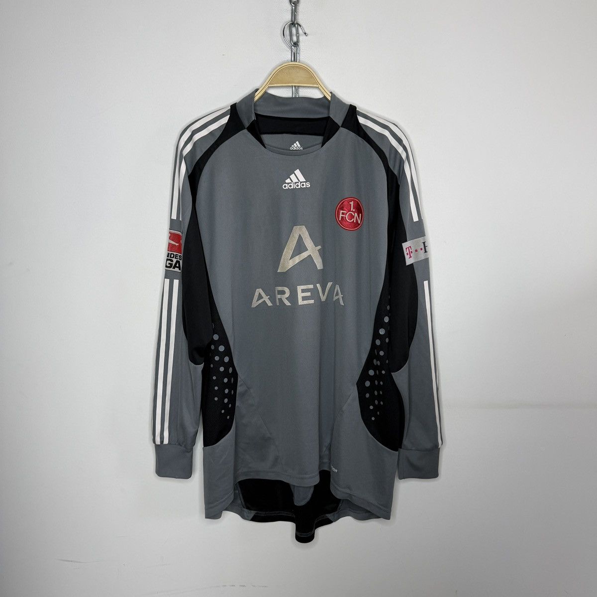 Adidas Adidas 1.FCN Nurnberg goalkeeper jersey Klewer 18 2008 Y2K Size US XL / EU 56 / 4 - 2 Thumbnail