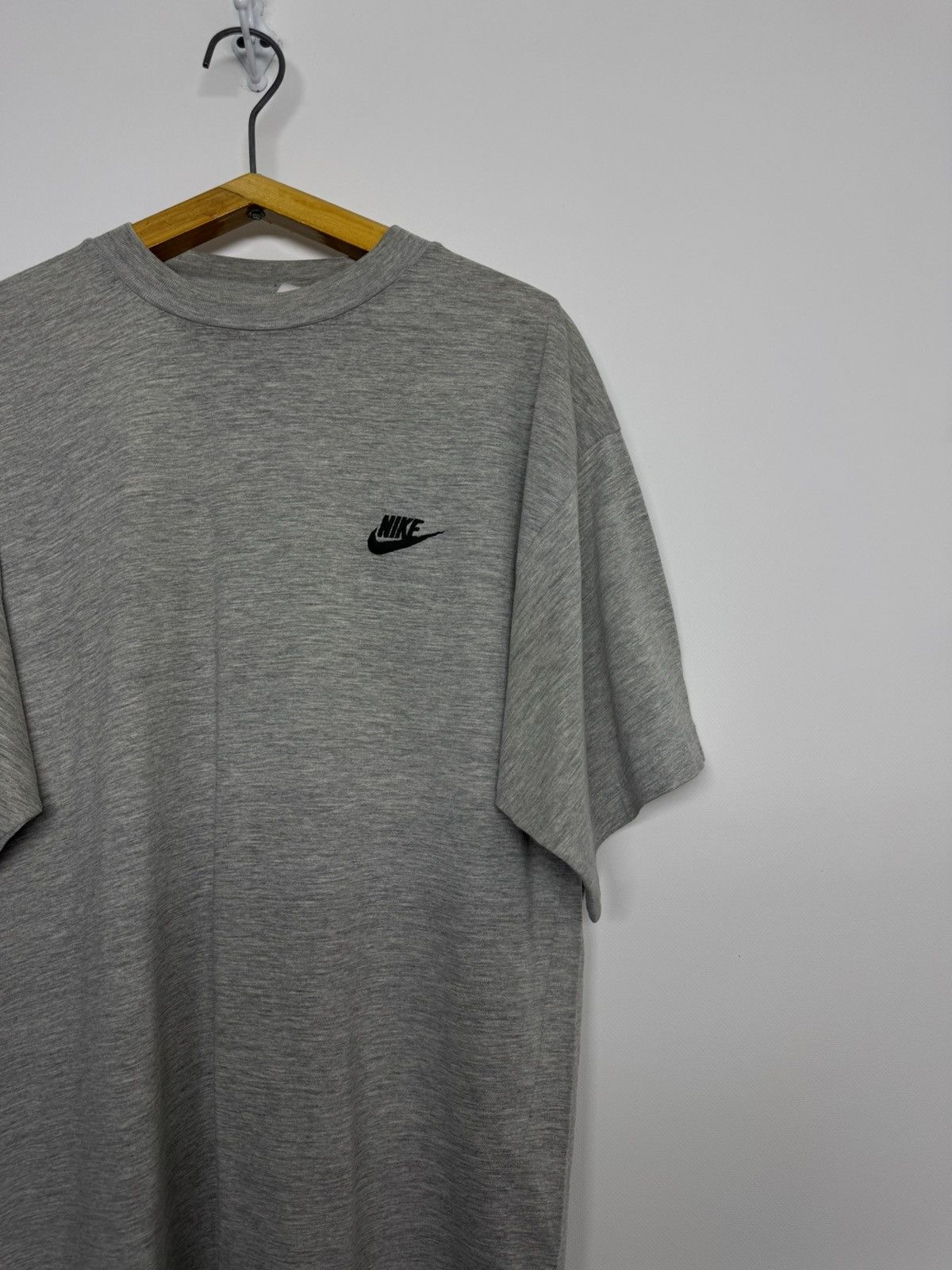 Nike Vintage 90s Nike Travis Scott Swoosh T-Shirt Washed Grey Size US M / EU 48-50 / 2 - 5 Thumbnail