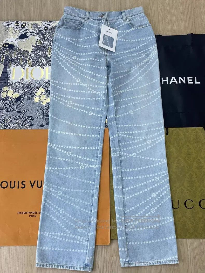Chanel Chanel 25P light pearl chain jeans Size 25" / US 0 / IT 36 - 1 Thumbnail