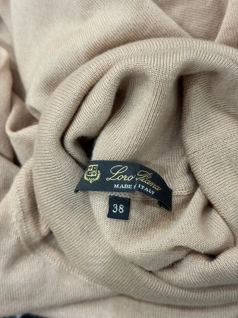 Loro Piana Loro Piana Cashmere High Neck Knit Sweater Size XS / US 0-2 / IT 36-38 - 2 Thumbnail