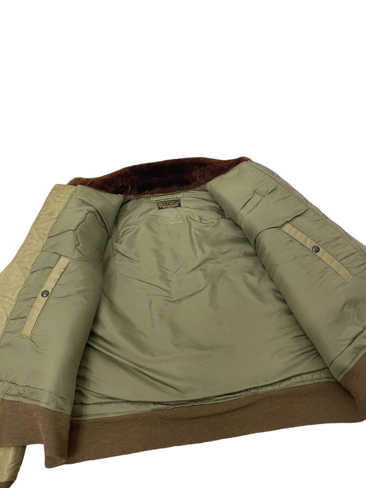 Buzz Rickson's Buzz Rickson’s Type B-15c Bomber Jacket 6🟩5 Size US L / EU 52-54 / 3 - 13 Thumbnail