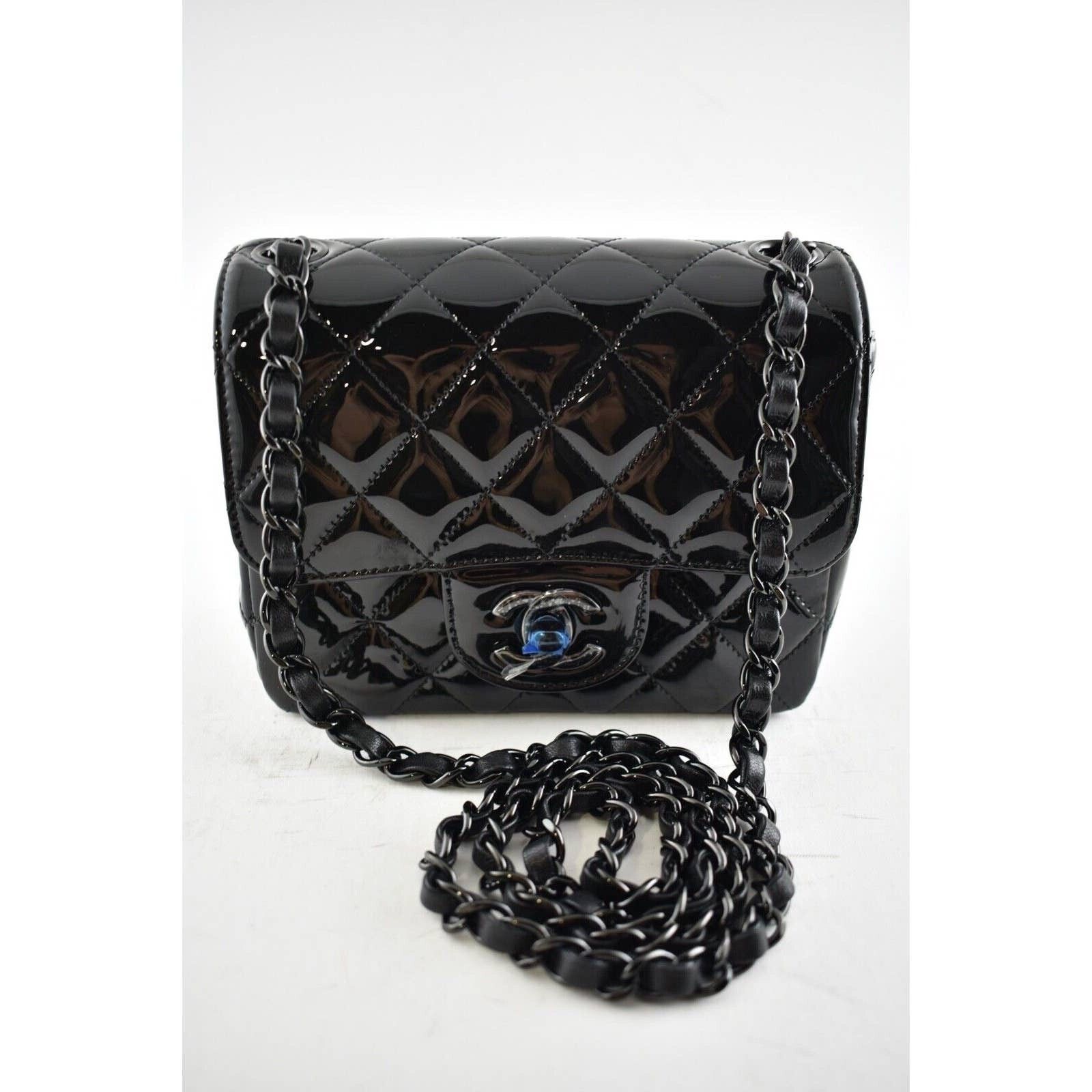 Chanel Chanel 21B So Patent Flap Mini Quilted Chain Crossbody Bag Size ONE SIZE - 4 Thumbnail
