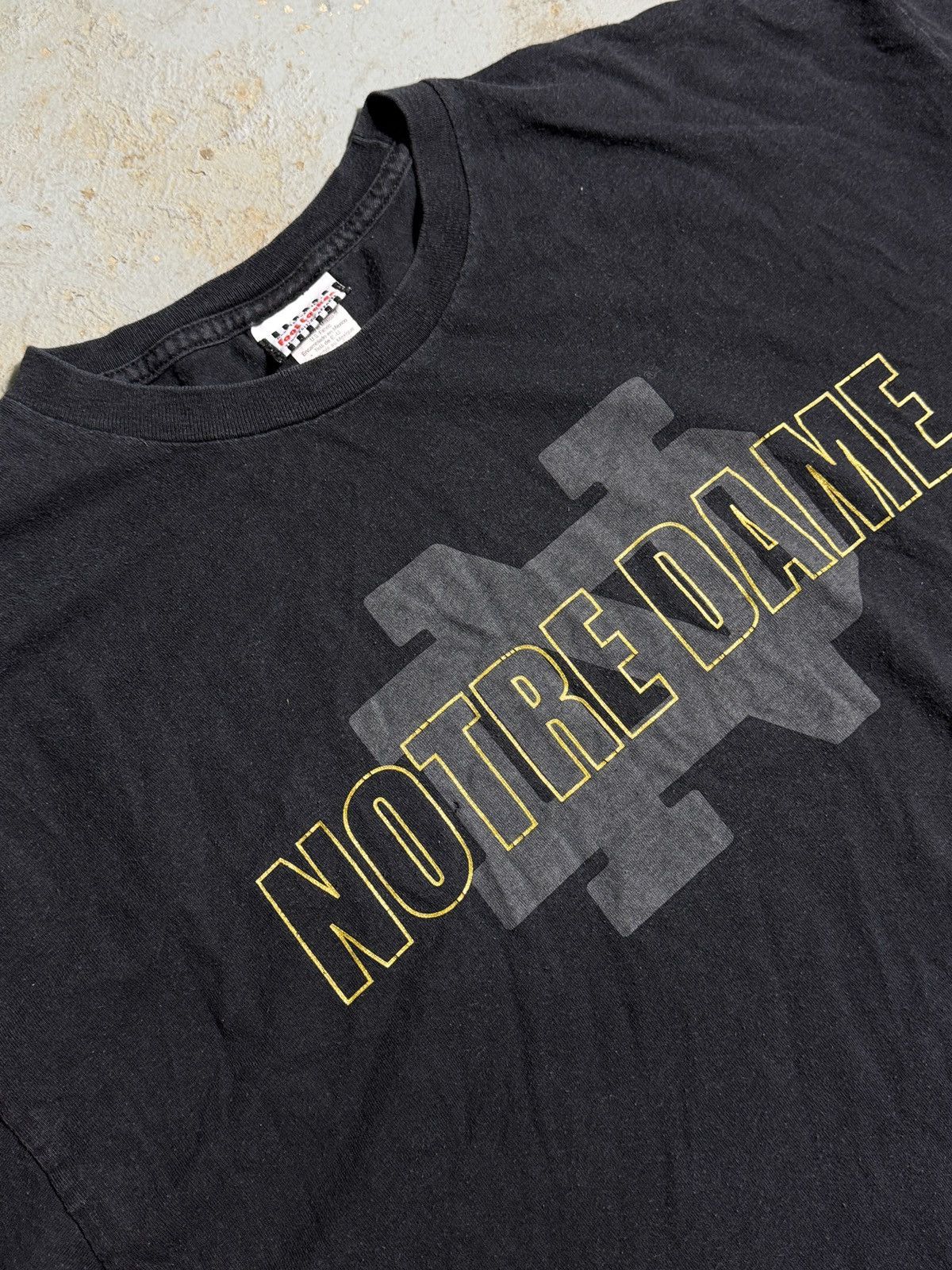 Foot Locker Vintage Notre Dame Tee Shirt Size US XXL / EU 58 / 5 - 2 Thumbnail