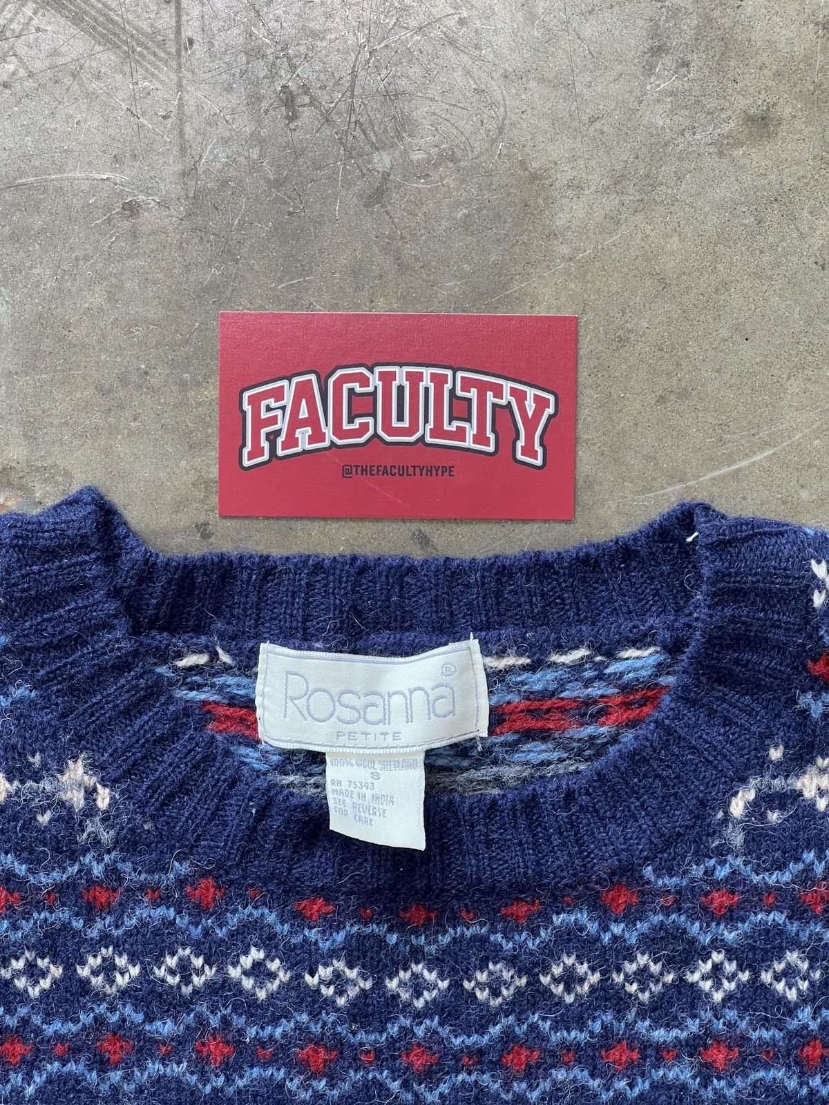 Vintage Vintage 80s Pattern Knit Sweater Sz. Small Size US S / EU 44-46 / 1 - 3 Thumbnail