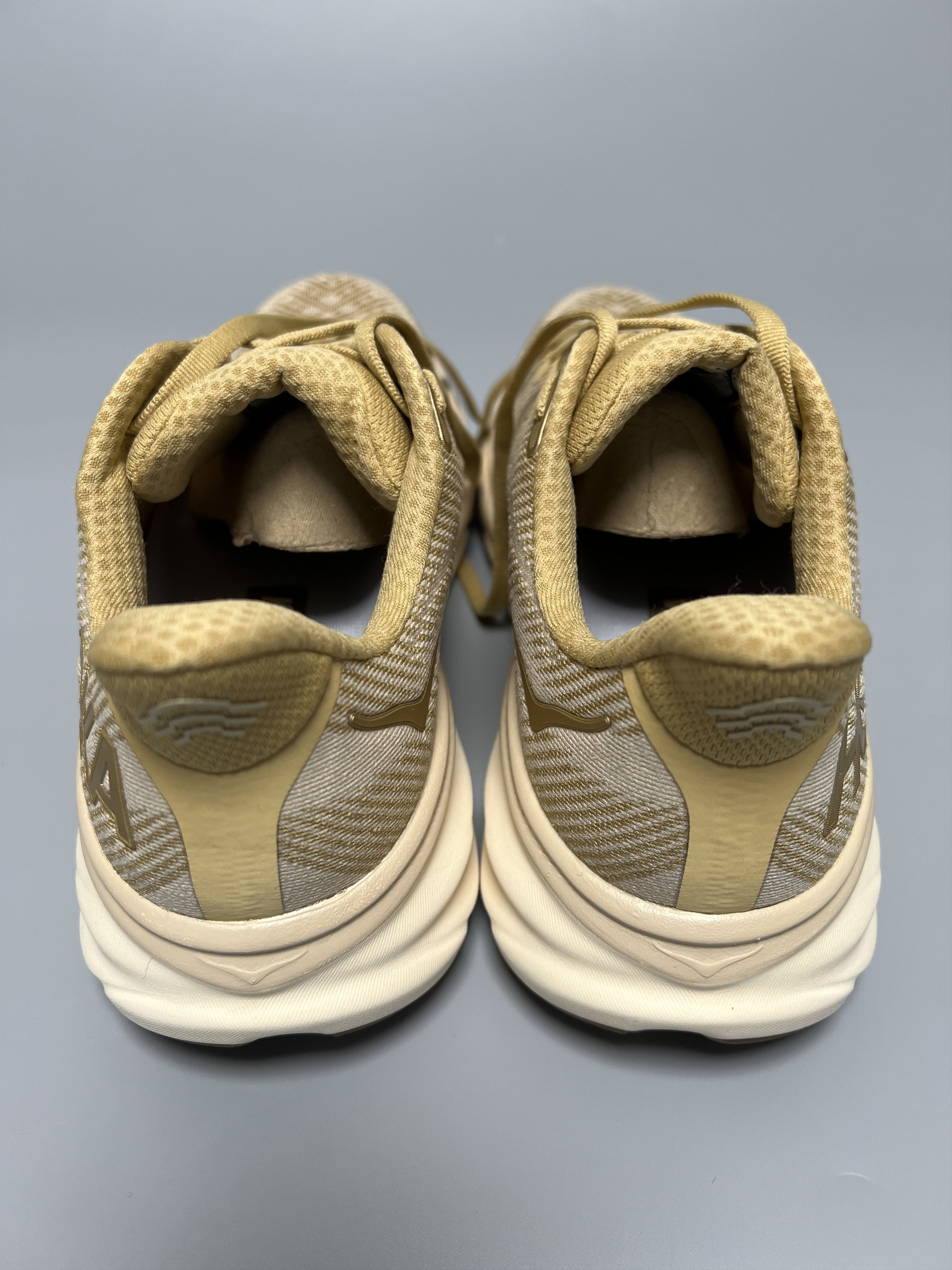 Hoka 9D Hoka One One Clifton 9 Running Shoes Walking Gym Size US 9 / EU 42 - 14 Thumbnail