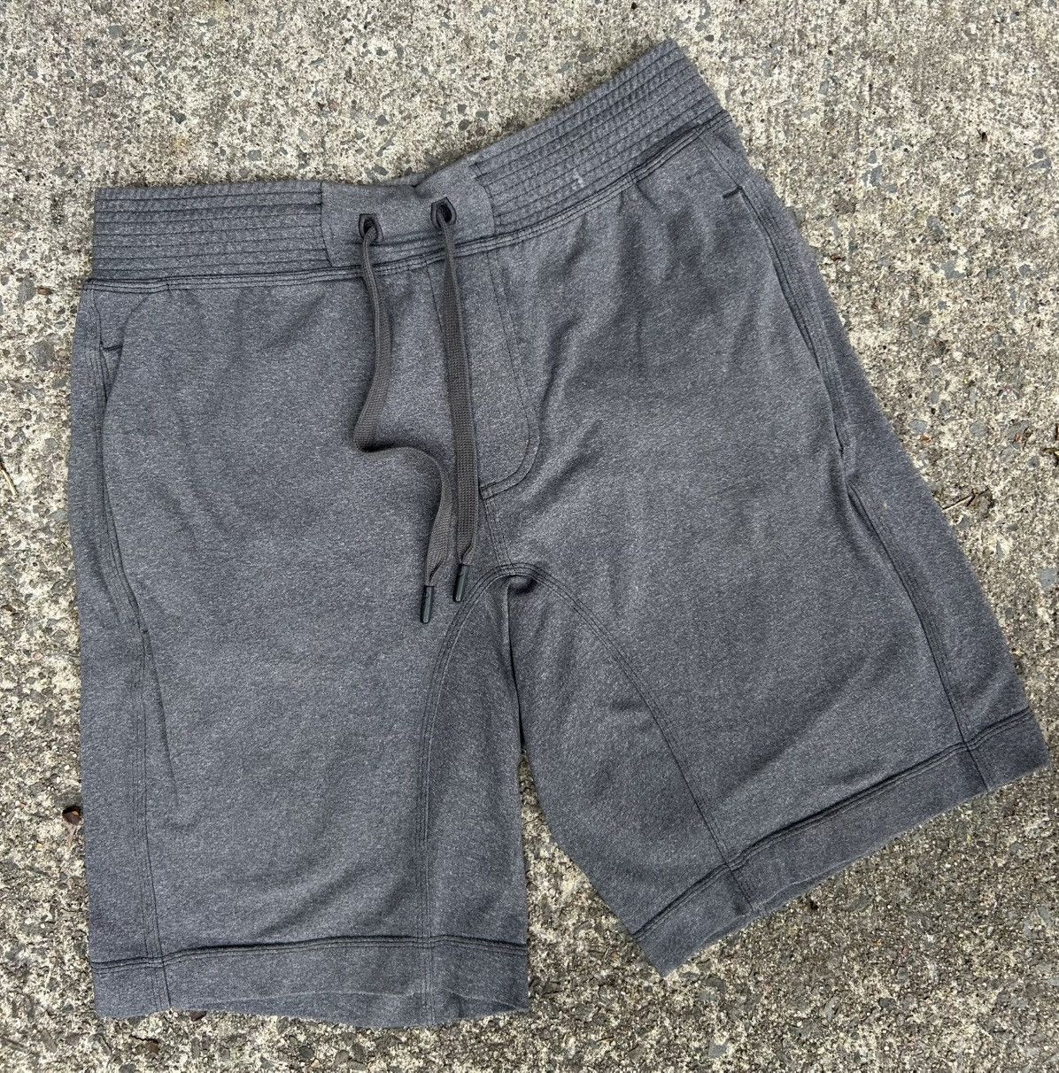 Lululemon Lululemon Men’s 5-Piece Activewear Bundle Size Medium Size US M / EU 48-50 / 2 - 3 Thumbnail