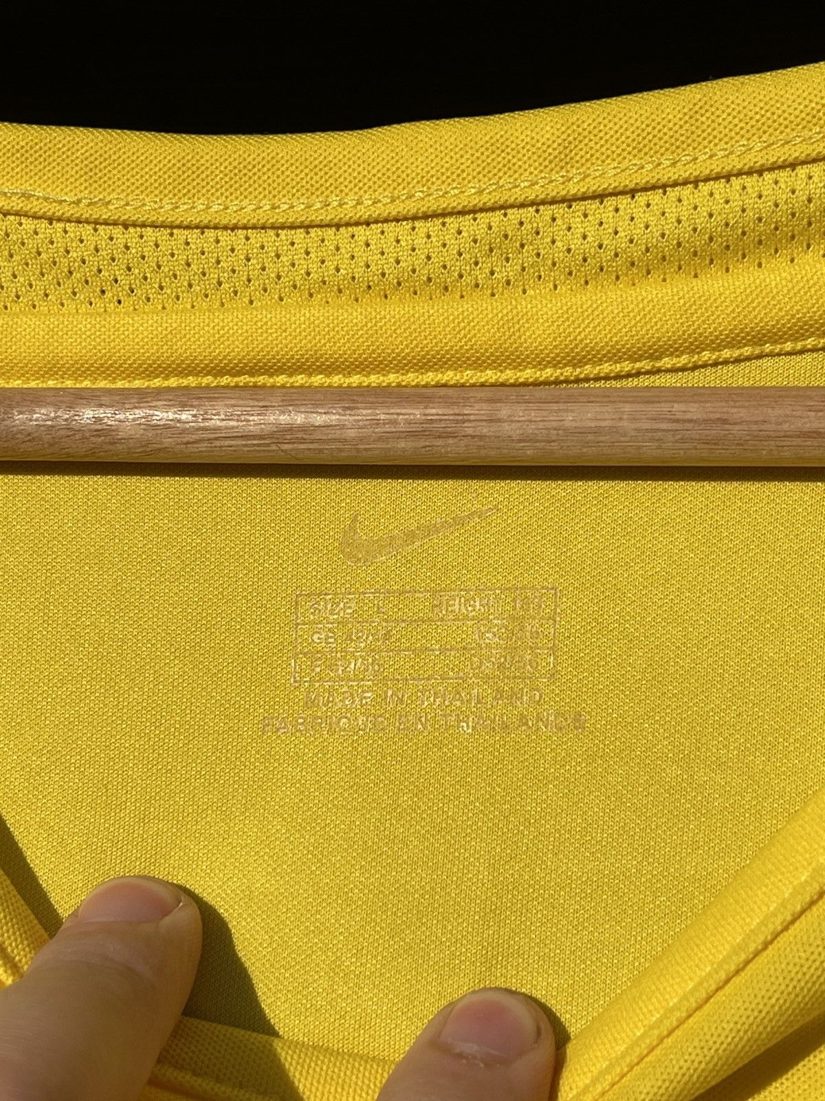 Nike 2002 Nike Brazil #11 Ronaldinho soccer jersey vintage Size US L / EU 52-54 / 3 - 10 Thumbnail