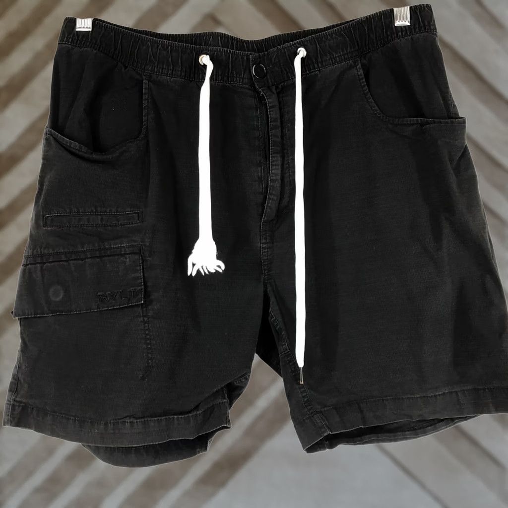 Vintage BYLT MEN'S XL BLACK WEEKENDER CARGO SHORTS Size US 36 / EU 52 - 1 Thumbnail