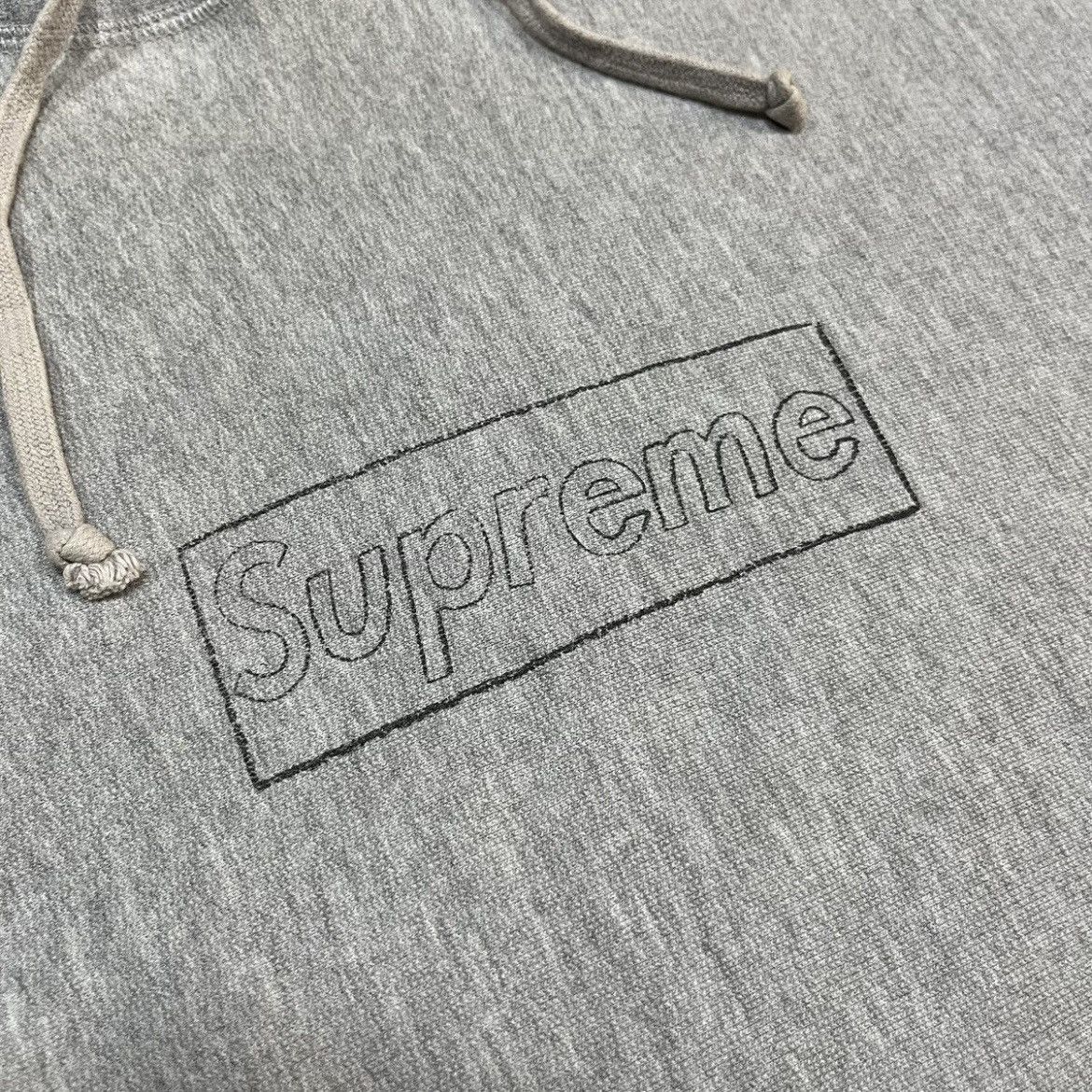 Kaws × Supreme SS11 SUPREME KAWS Chalk Box Logo Hoodie Grey Size US XL / EU 56 / 4 - 3 Thumbnail