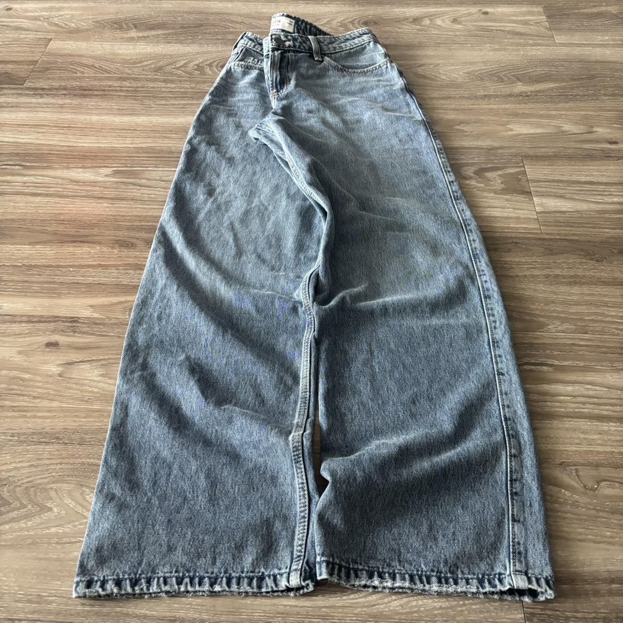 Vintage Crazy Vintage Y2K/2000s Light Wash Low Rise Baggy Denim Jeans! 30x32 Size US 30 / EU 46 - 3 Thumbnail