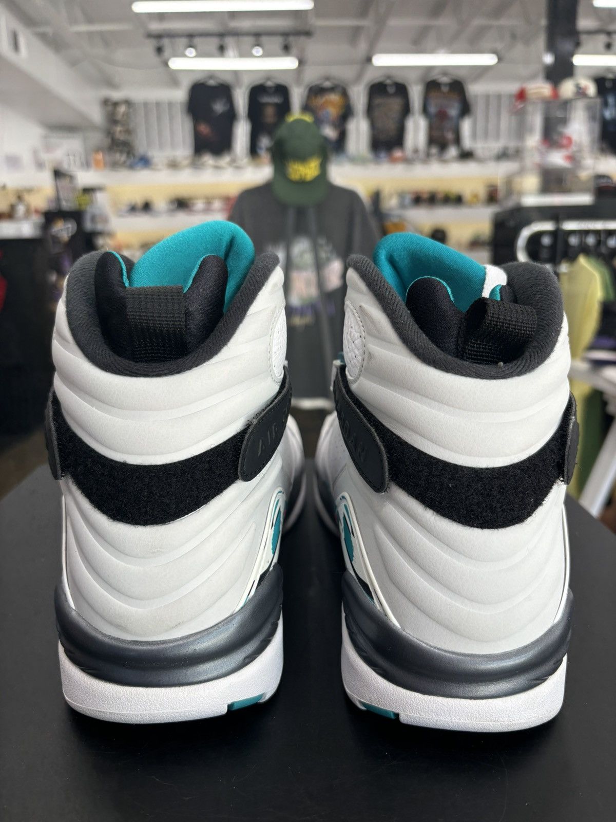 Jordan Brand × Nike Air Jordan 8 South Beach Sz. 10.5 (2018) Size US 10.5 / EU 43-44 - 3 Thumbnail