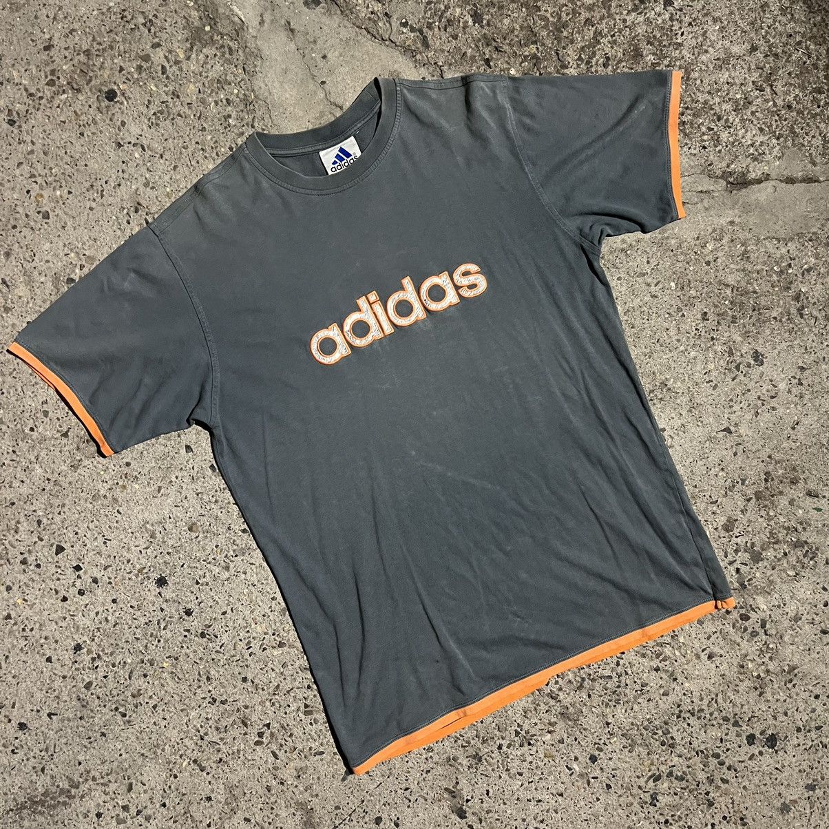 Adidas × Vintage Adidas t shirt vintage 90s Size US M / EU 48-50 / 2 - 2 Thumbnail