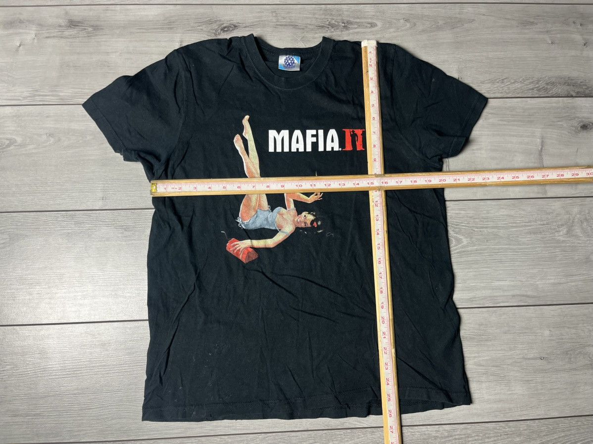 The Game Vintage 2000s MAFIA 2 Sexy Woman Smoking Cig Dope Game Tee Size US L / EU 52-54 / 3 - 5 Thumbnail