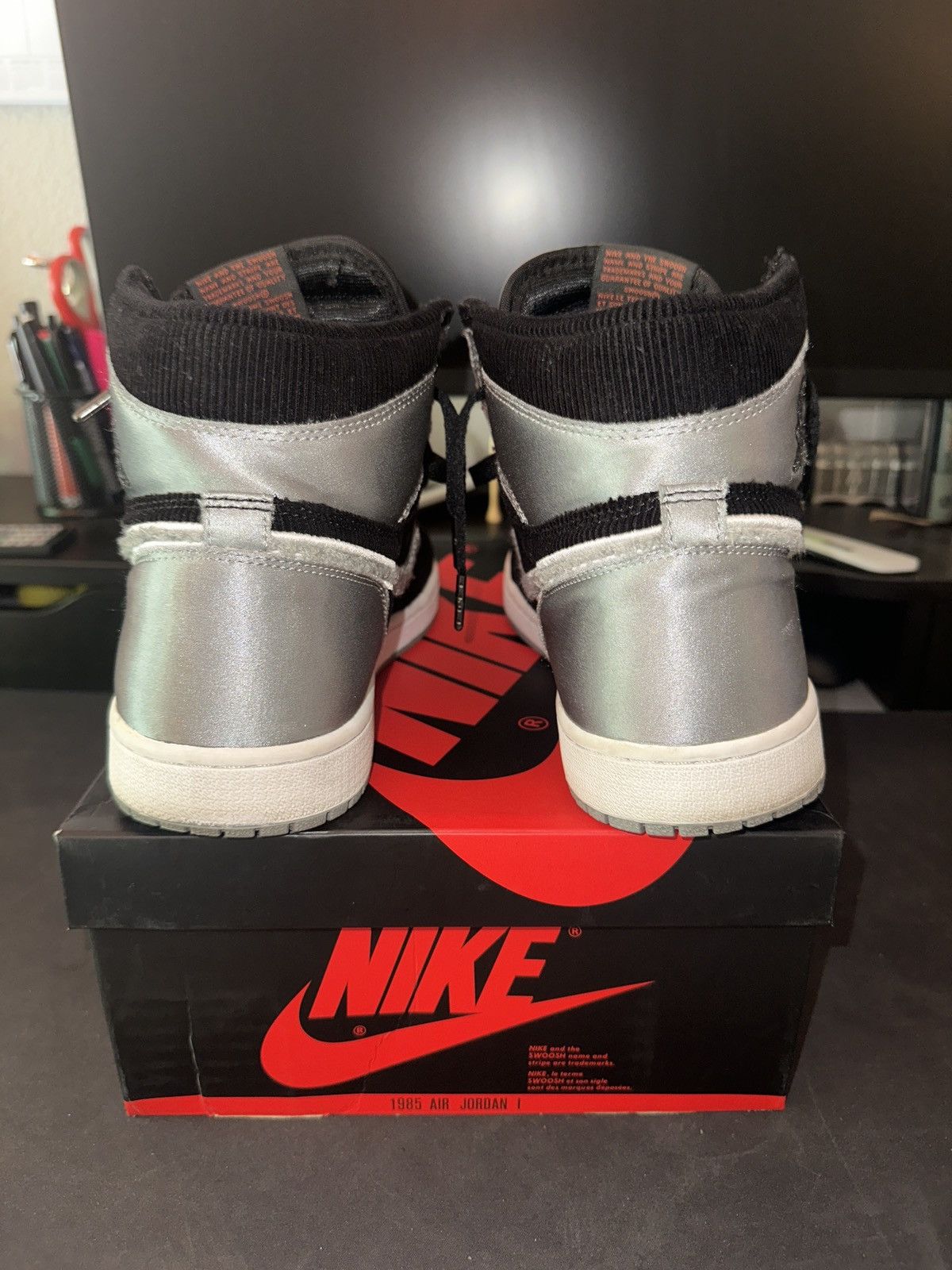 Jordan Brand × Nike Air Jordan 1 satin shadow (Aleali May) Size US 10.5 / EU 43-44 - 4 Thumbnail